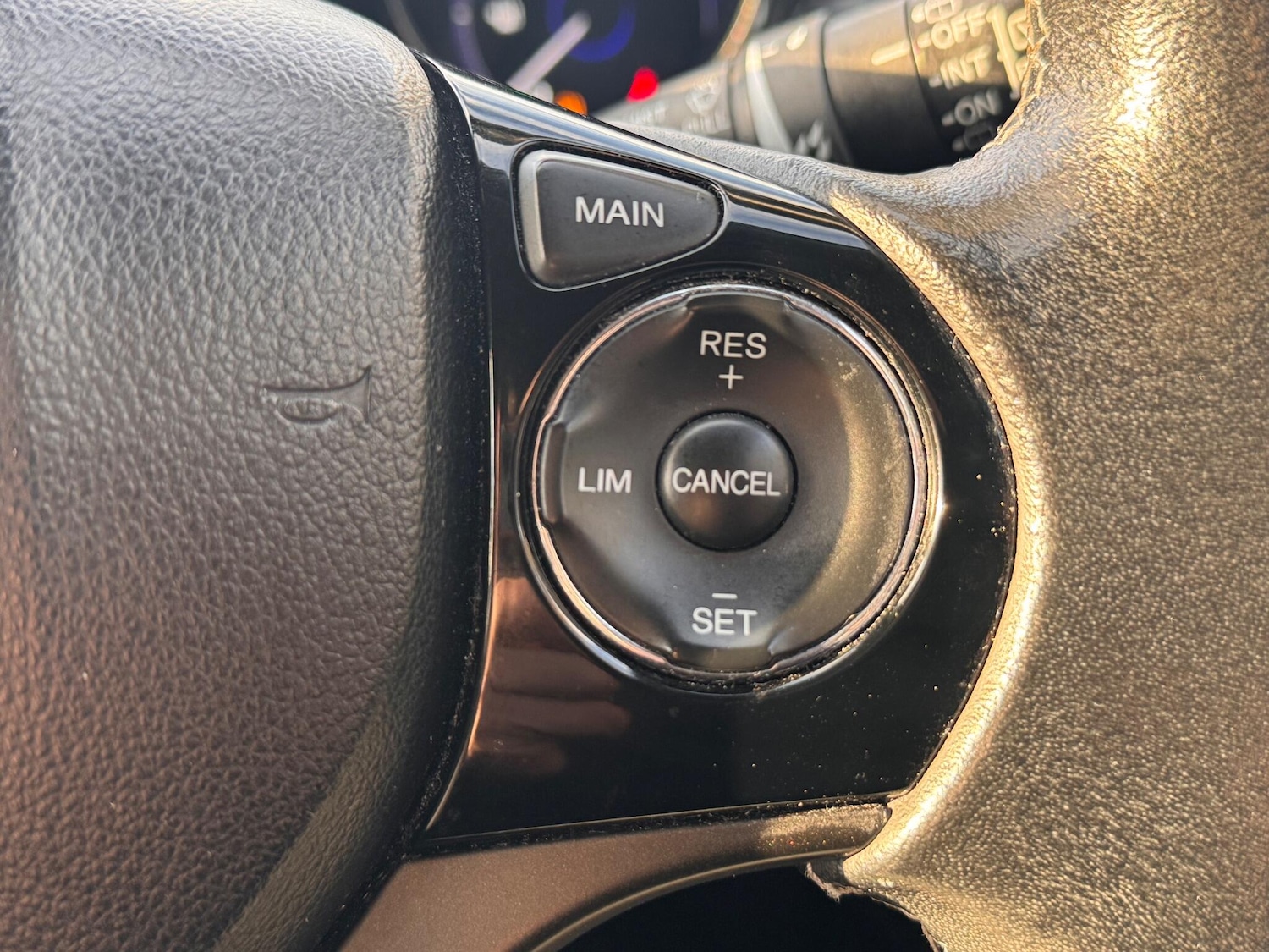 Used Honda Civic 2016 for sale - 76666525: Photo 34