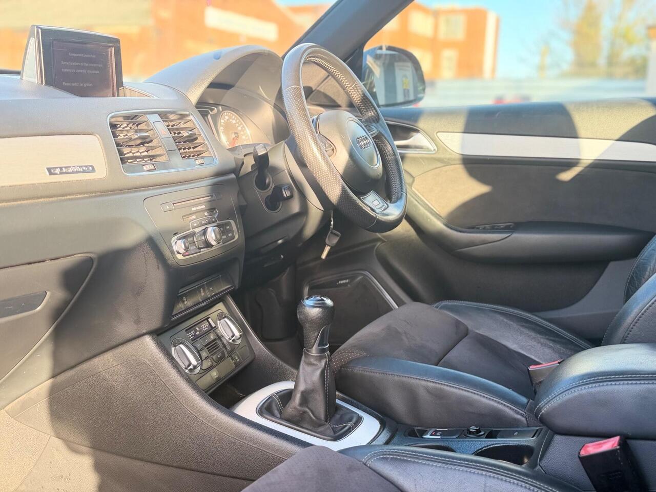 Used Audi Q3 2014 for sale - 77298417: Photo 24