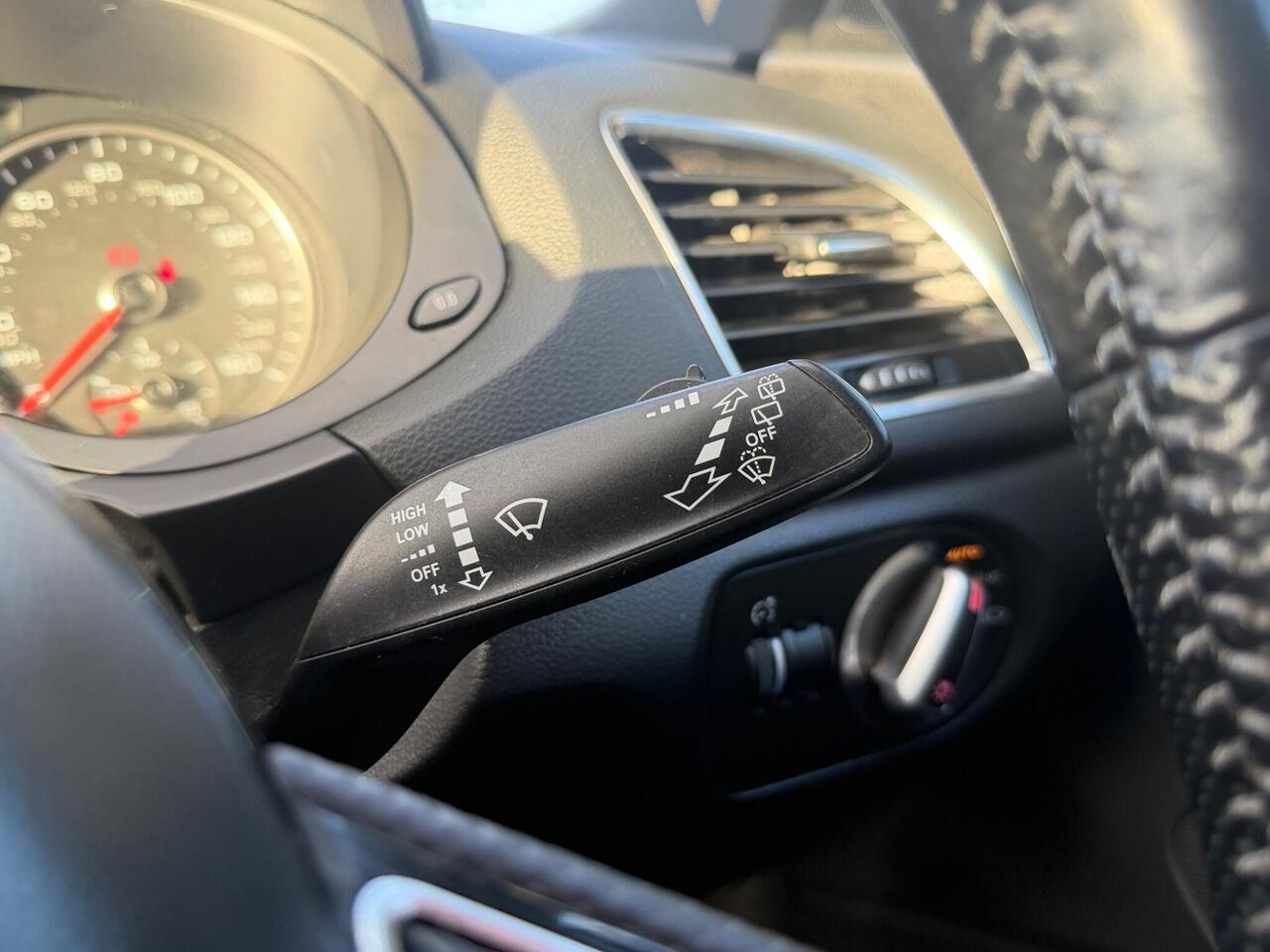 Used Audi Q3 2014 for sale - 77298417: Photo 27