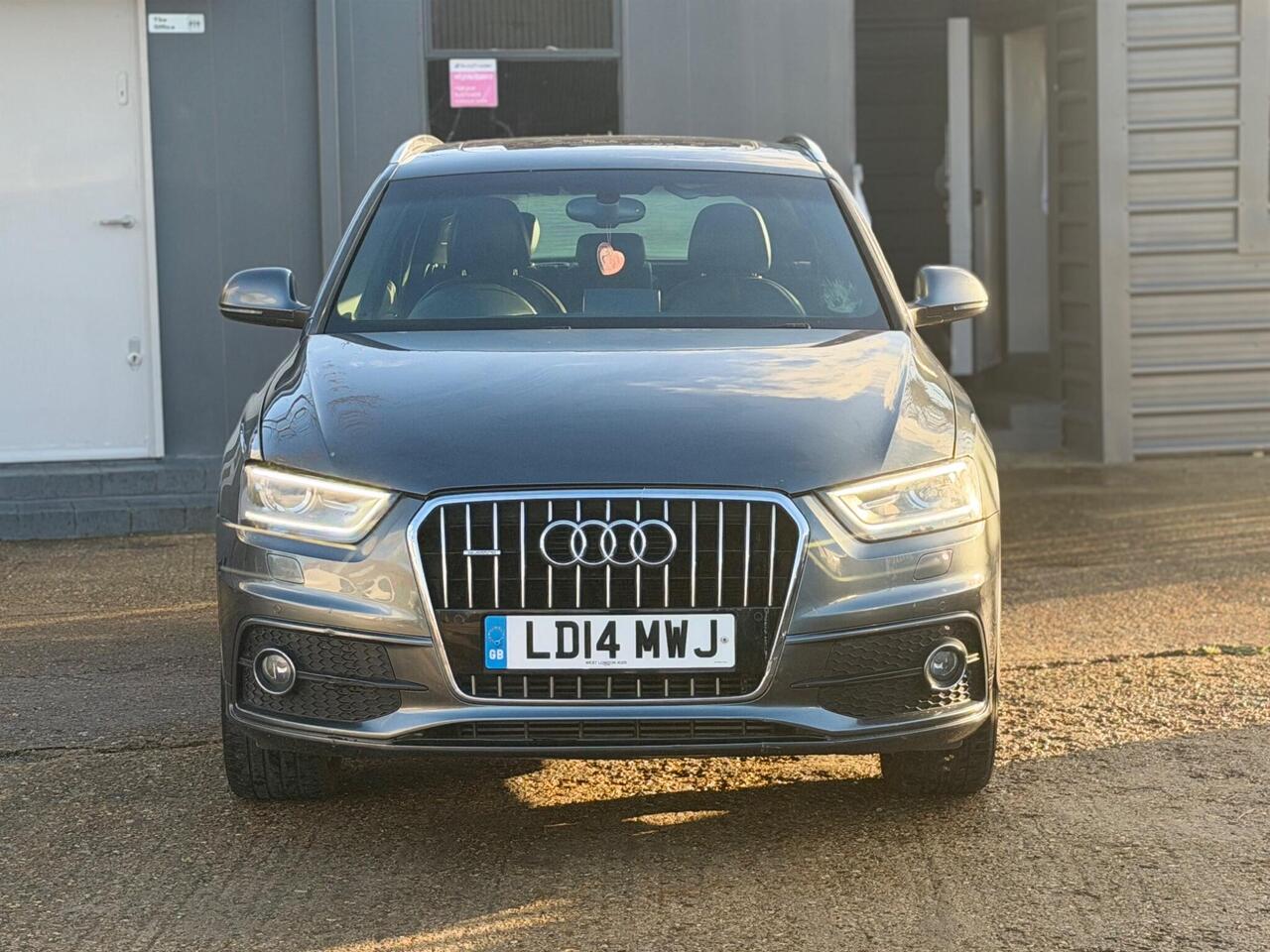Used Audi Q3 2014 for sale - 77298417: Photo 3