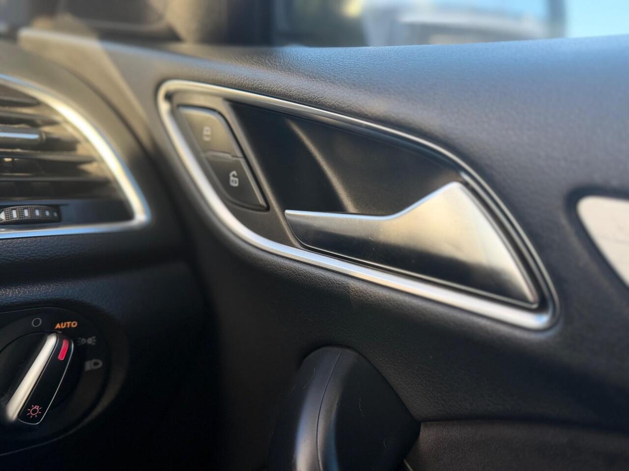 Used Audi Q3 2014 for sale - 77298417: Photo 35