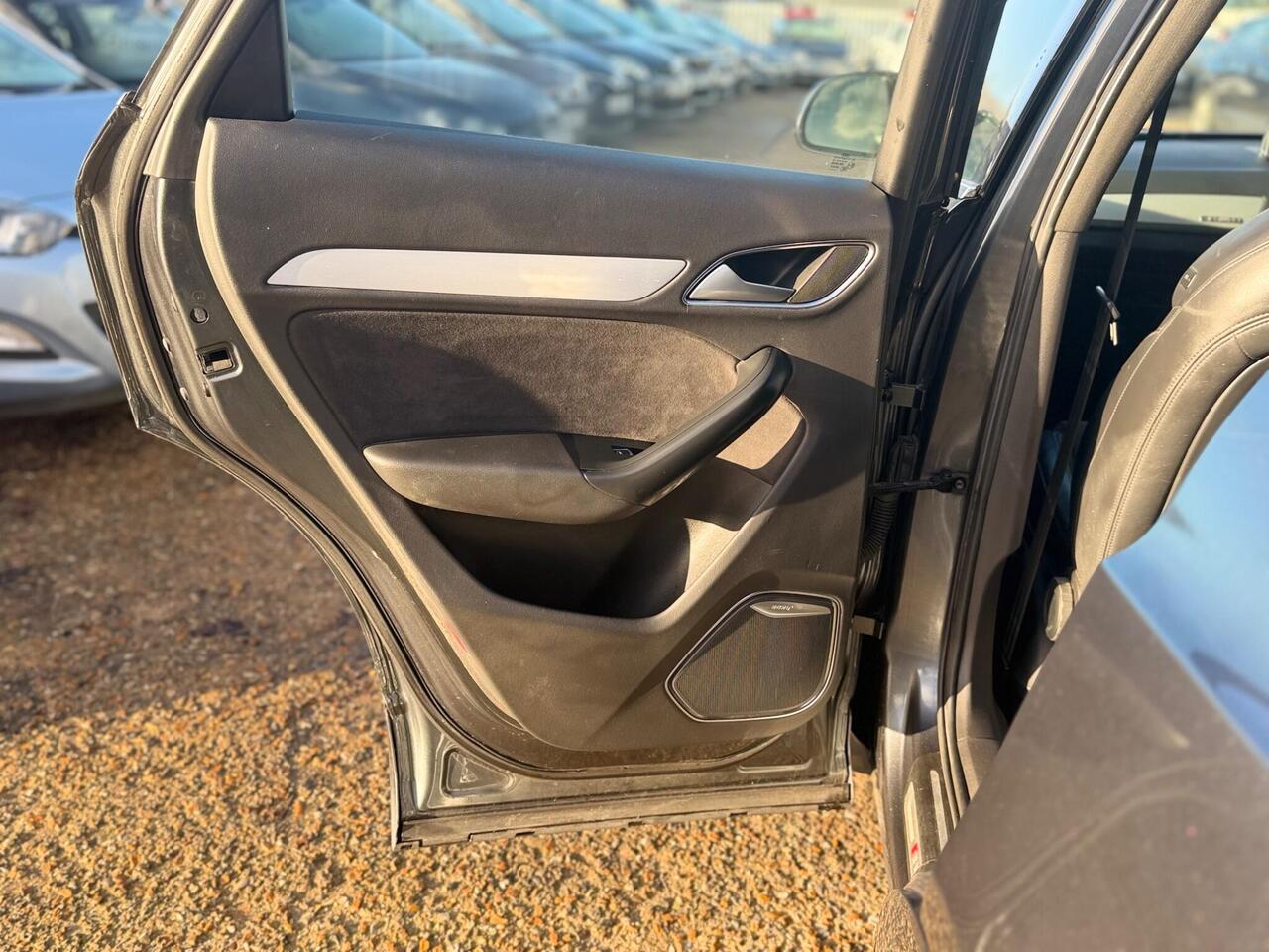 Used Audi Q3 2014 for sale - 77298417: Photo 42