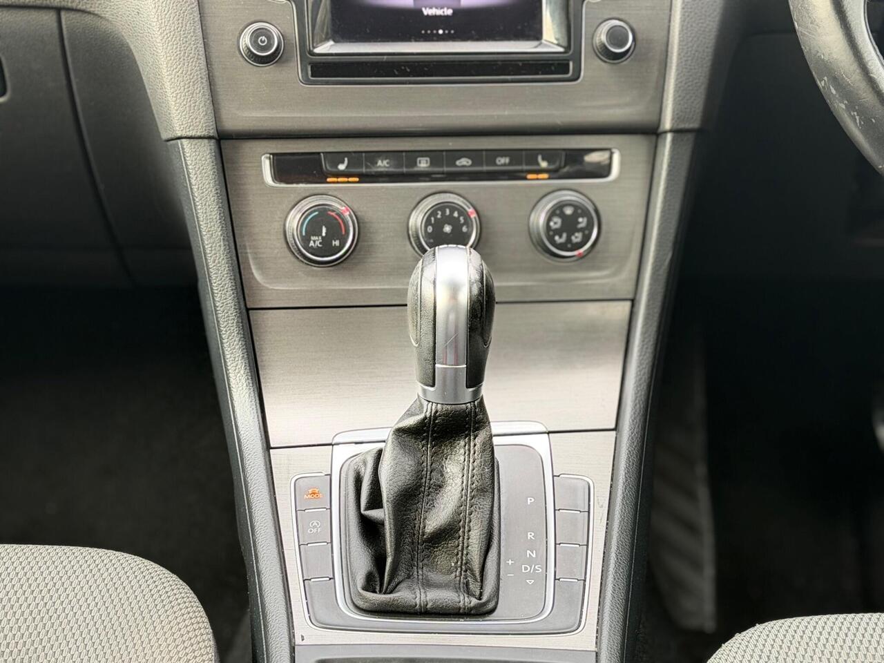 Used Volkswagen Golf 2013 for sale - 76868218: Photo 14