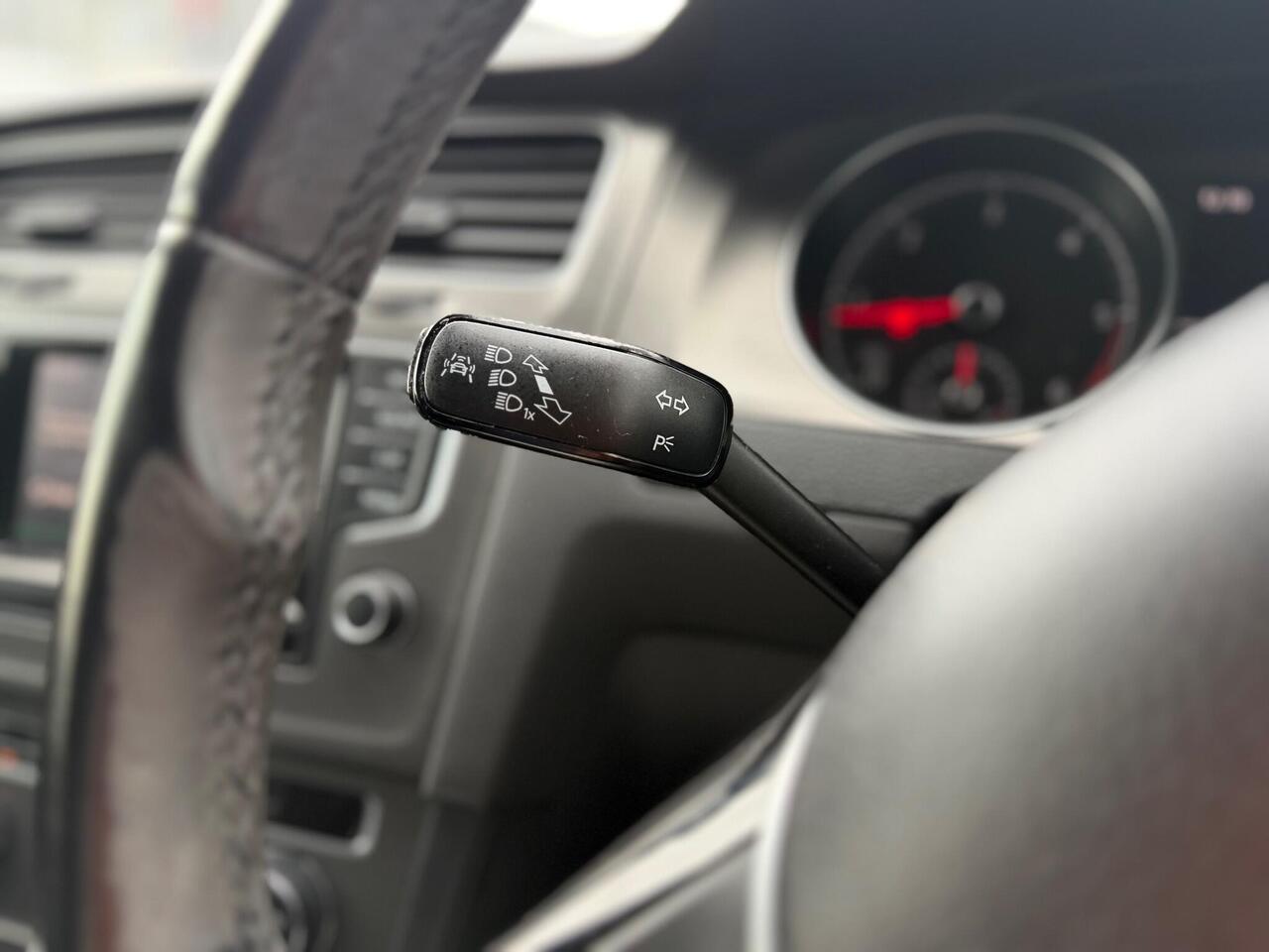 Used Volkswagen Golf 2013 for sale - 76868218: Photo 29