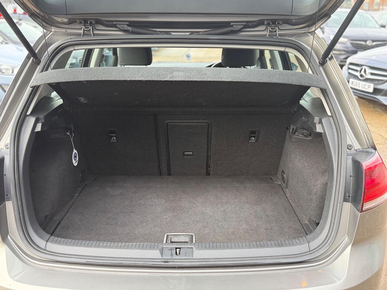 Used Volkswagen Golf 2013 for sale - 76868218: Photo 43