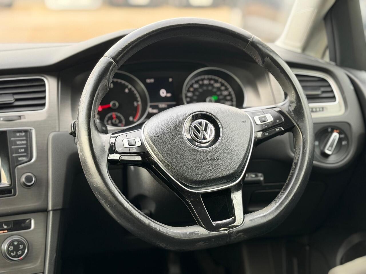 Used Volkswagen Golf 2013 for sale - 76868218: Photo 48