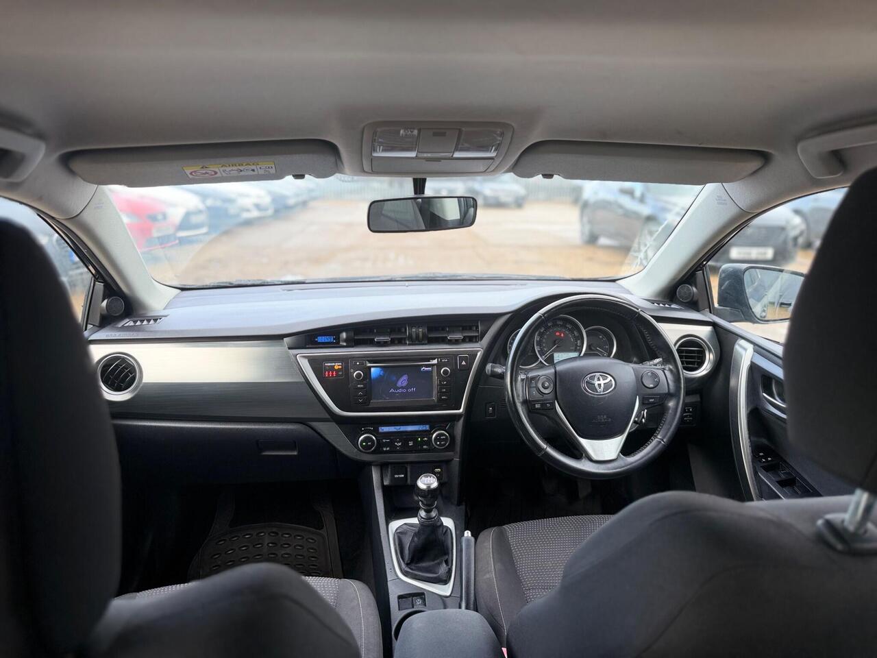 Used Toyota Auris 2013 for sale - 77298412: Photo 18