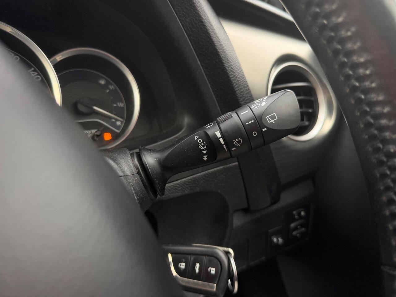 Used Toyota Auris 2013 for sale - 77298412: Photo 24