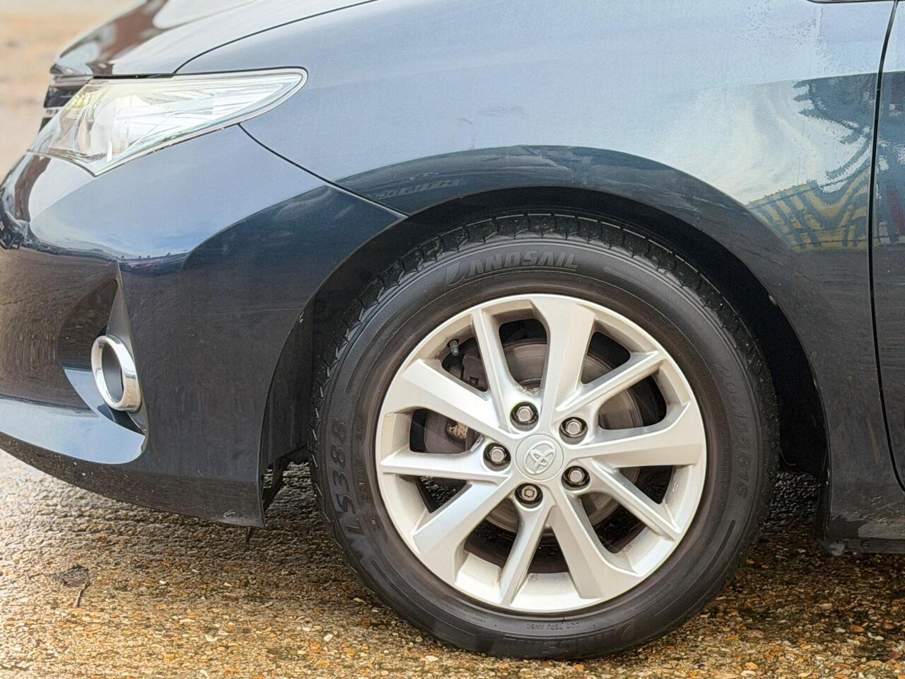 Used Toyota Auris 2013 for sale - 77298412: Photo 33