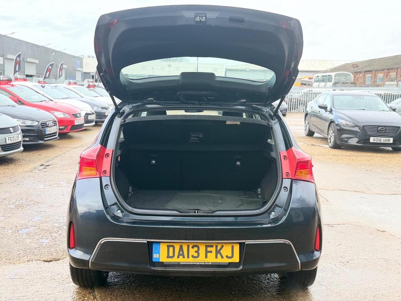 Used Toyota Auris 2013 for sale - 77298412: Photo 39