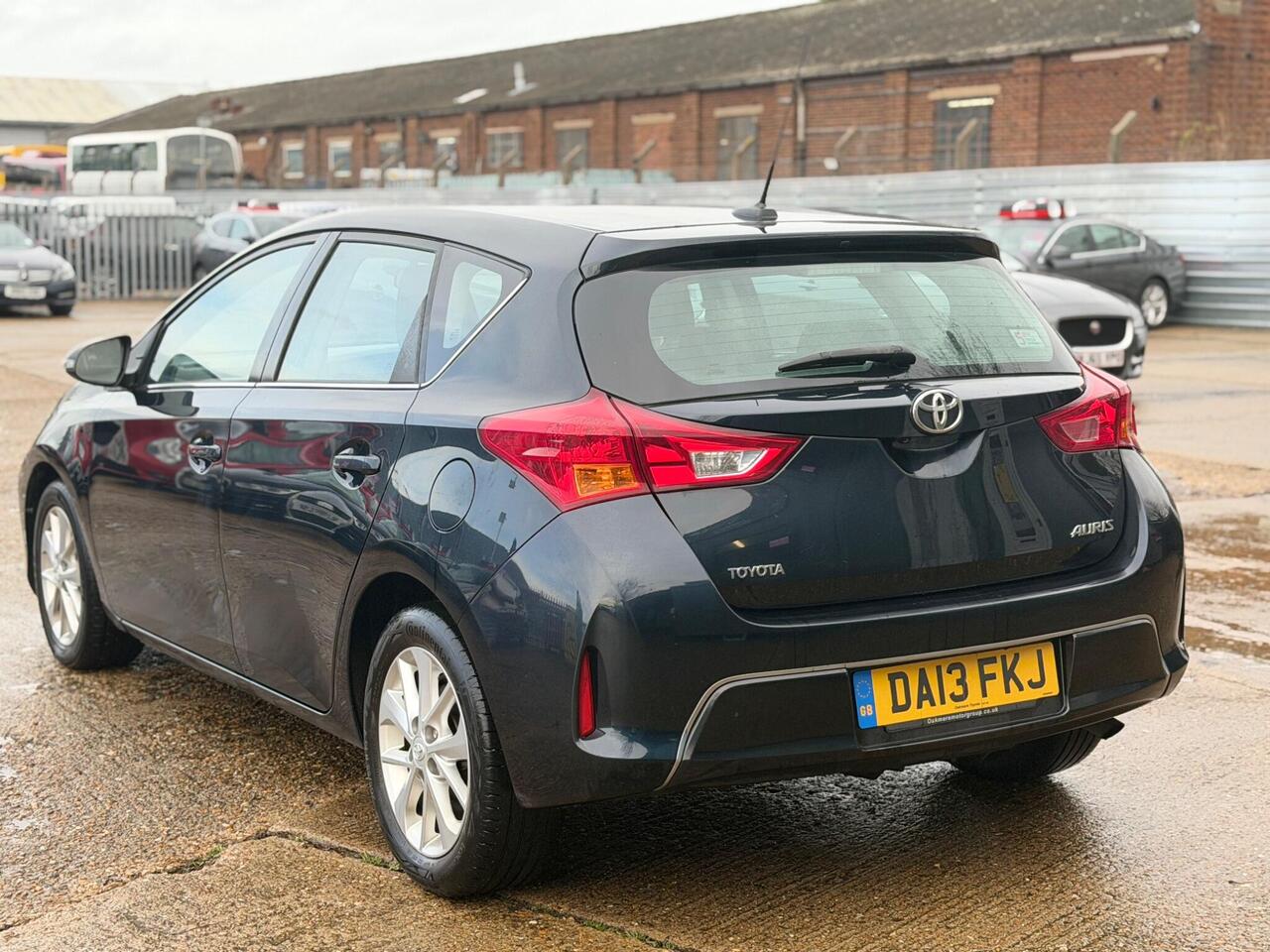 Used Toyota Auris 2013 for sale - 77298412: Photo 6