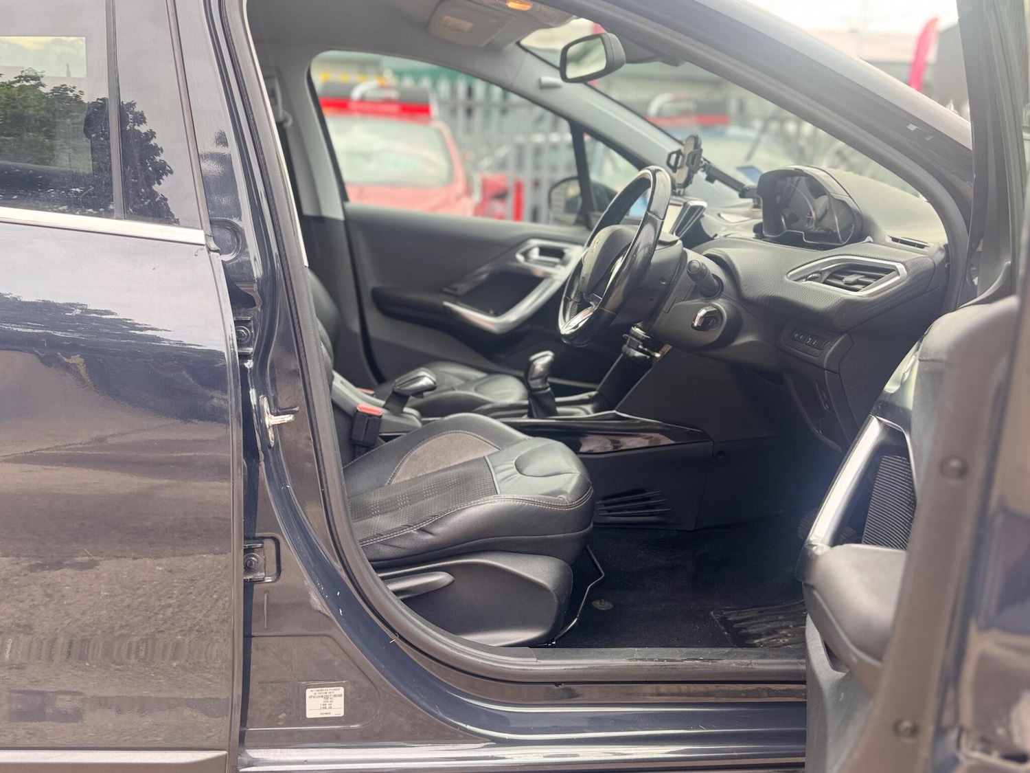 Used Peugeot 2008 2016 for sale - 76666735: Photo 32