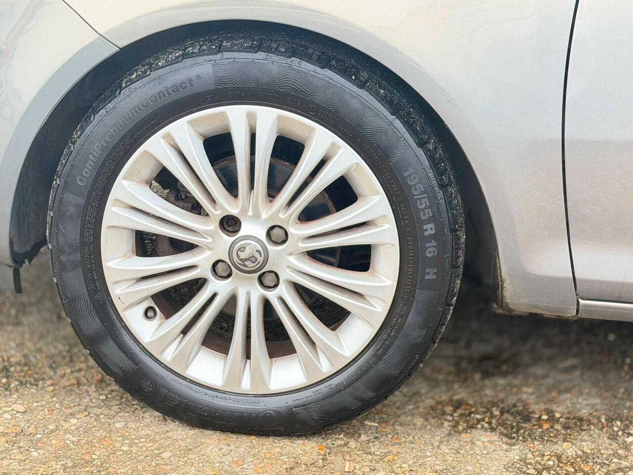 Used Vauxhall Corsa 2014 for sale - 77884272: Photo 33