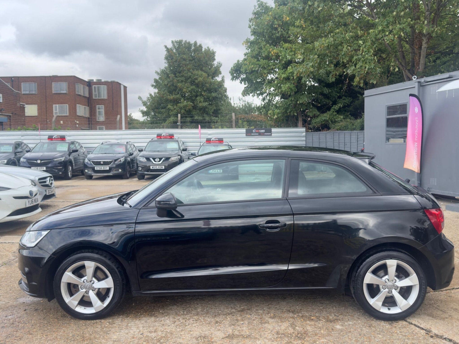 Used Audi A1 2017 for sale - 76666761: Photo 16