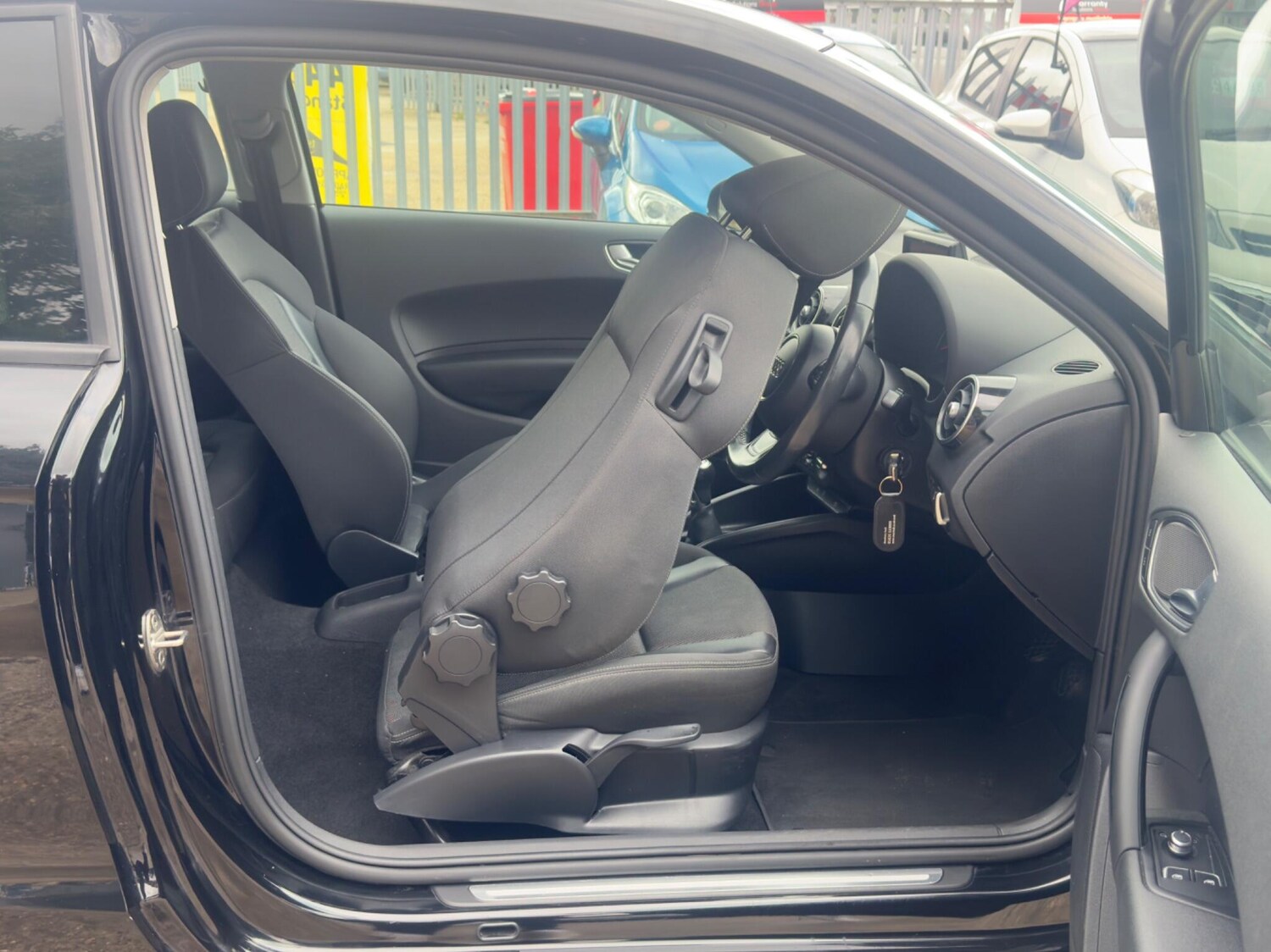 Used Audi A1 2017 for sale - 76666761: Photo 26