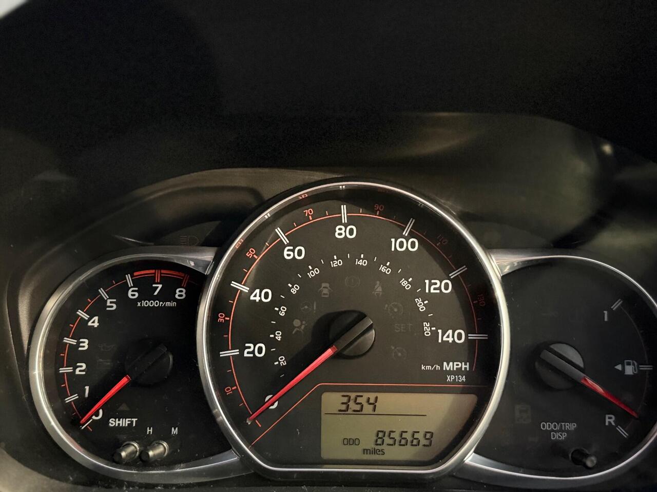 Used Toyota Yaris 2014 for sale - 76900094: Photo 36