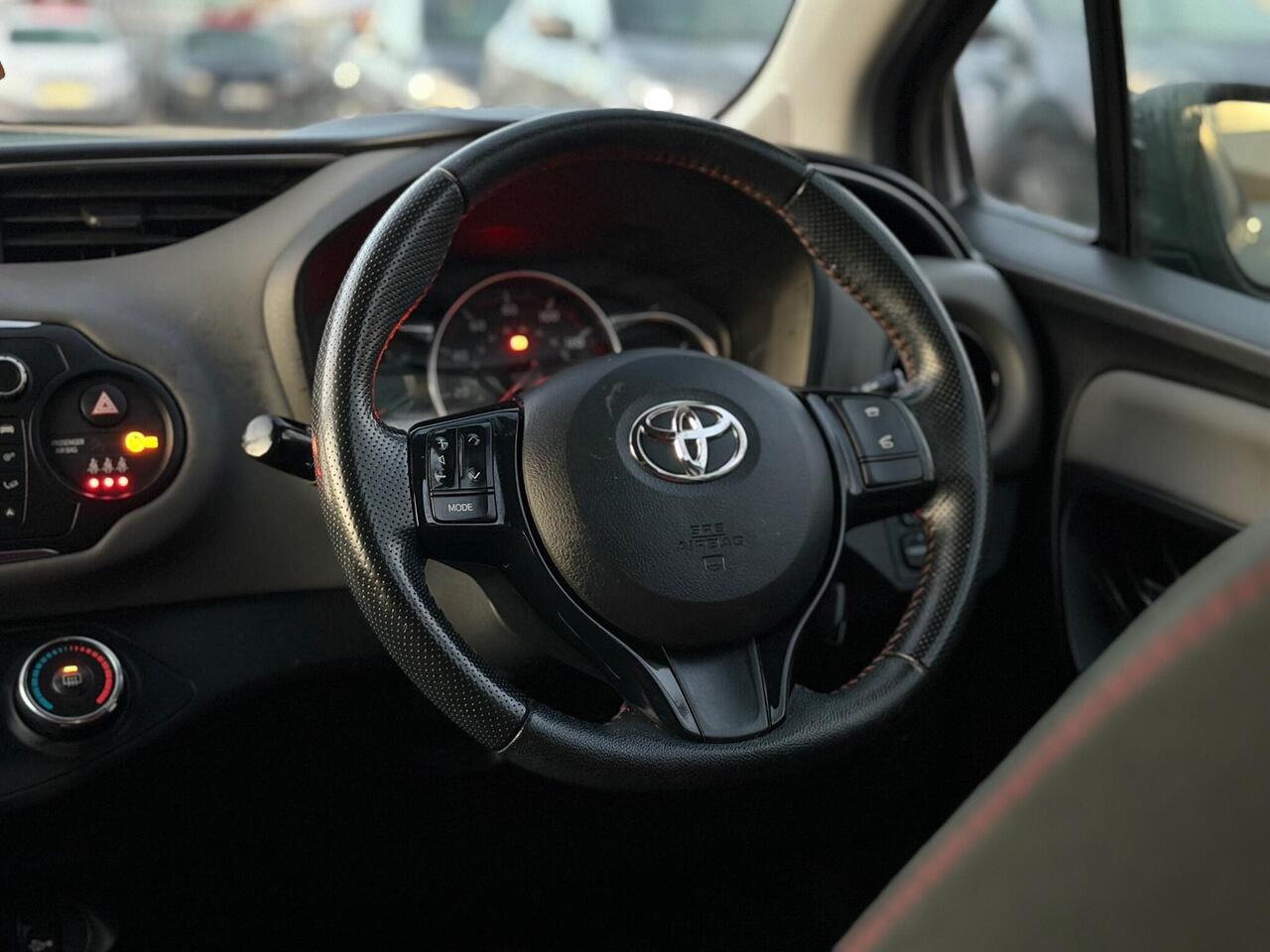 Used Toyota Yaris 2014 for sale - 76900094: Photo 43