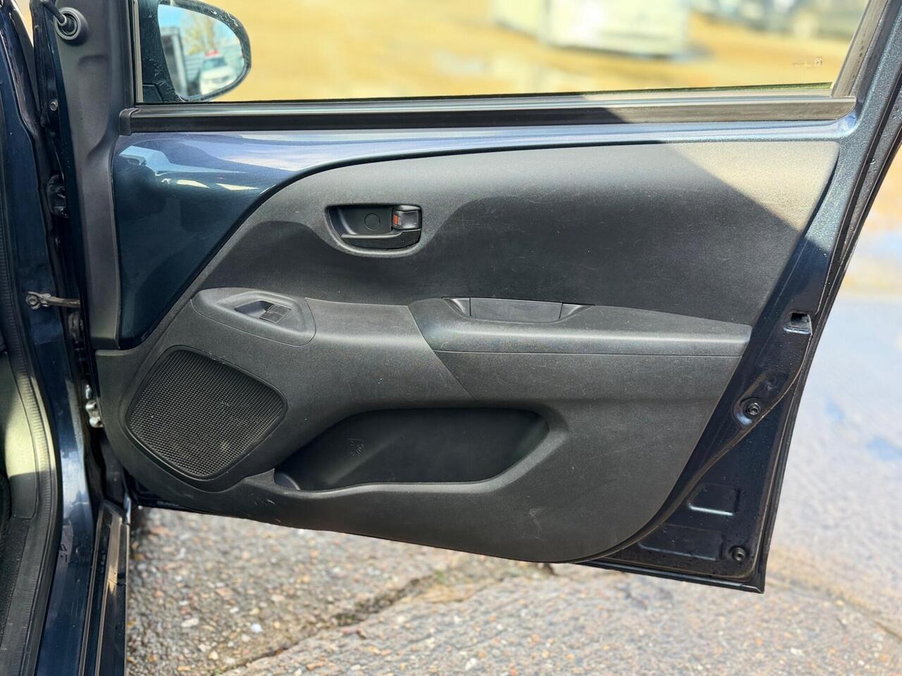 Used Citroen C1 2014 for sale - 77648019: Photo 28