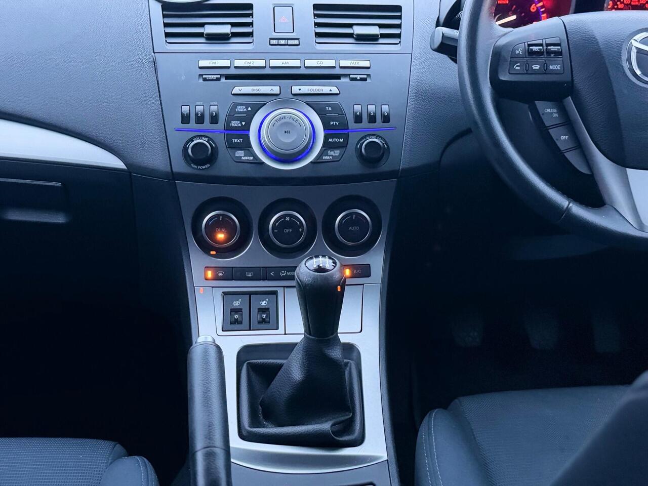 Used Mazda Mazda3 2011 for sale - 77648020: Photo 14