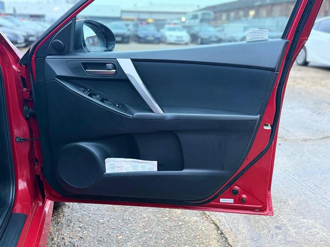 Used Mazda Mazda3 2011 for sale - 77648020: Photo 29