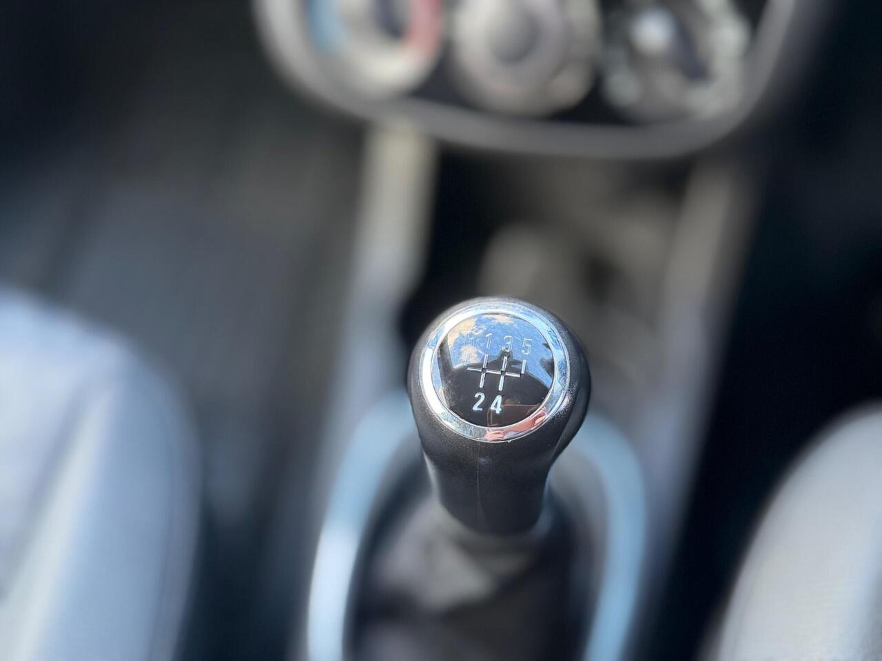 Used Vauxhall Corsa 2013 for sale - 77910142: Photo 11