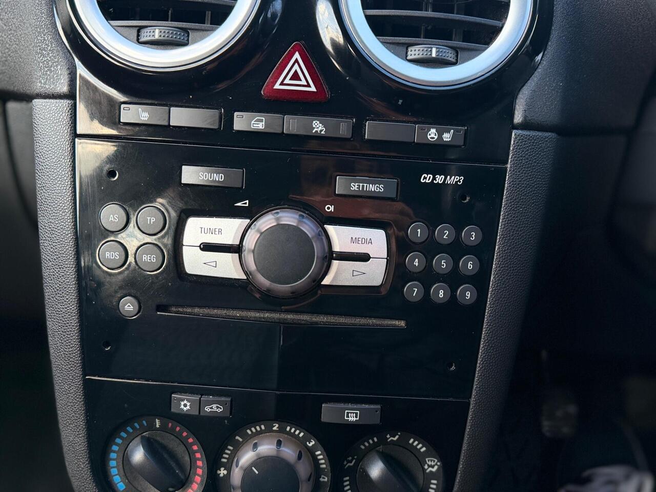 Used Vauxhall Corsa 2013 for sale - 77910142: Photo 24