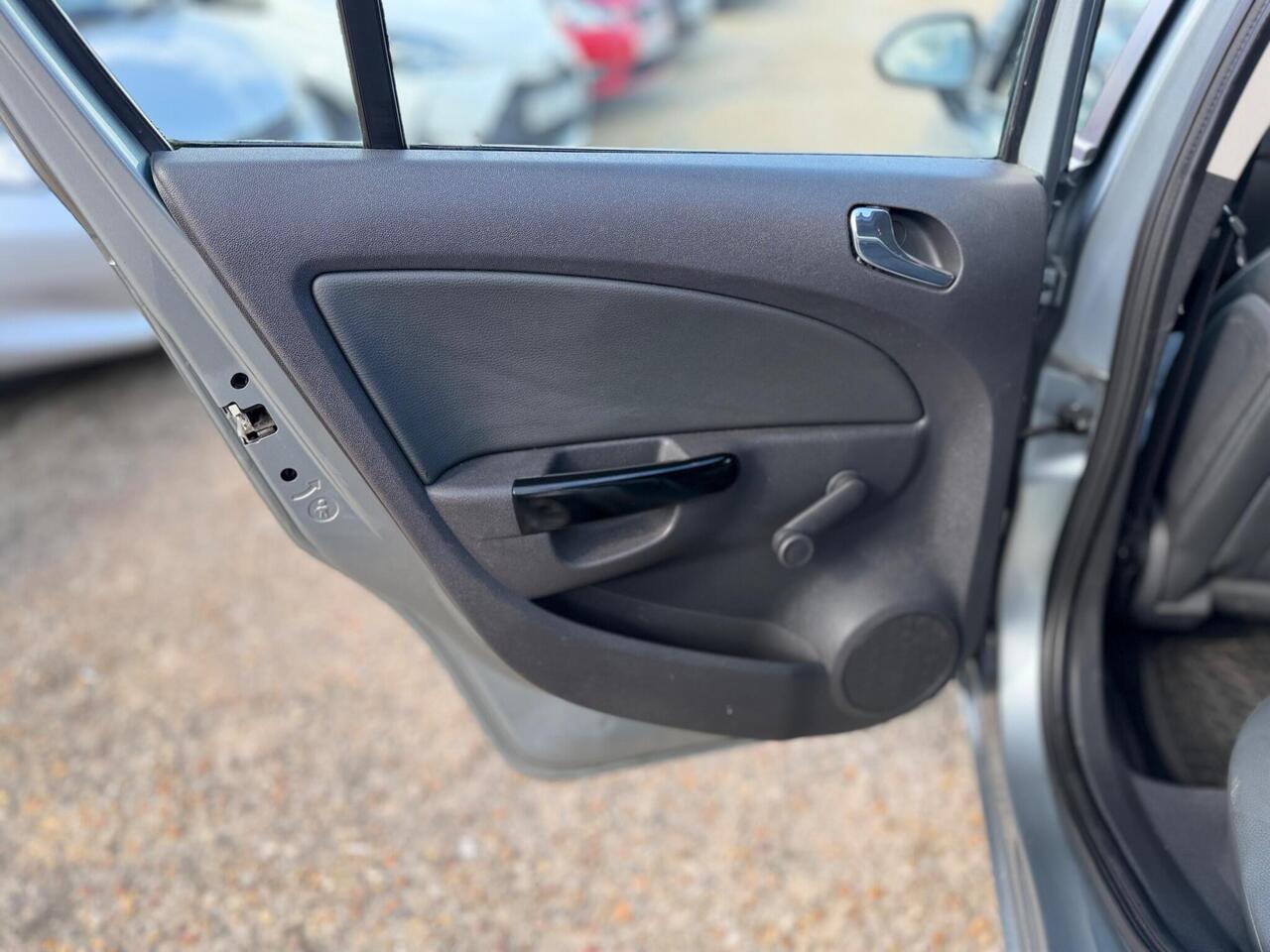 Used Vauxhall Corsa 2013 for sale - 77910142: Photo 28