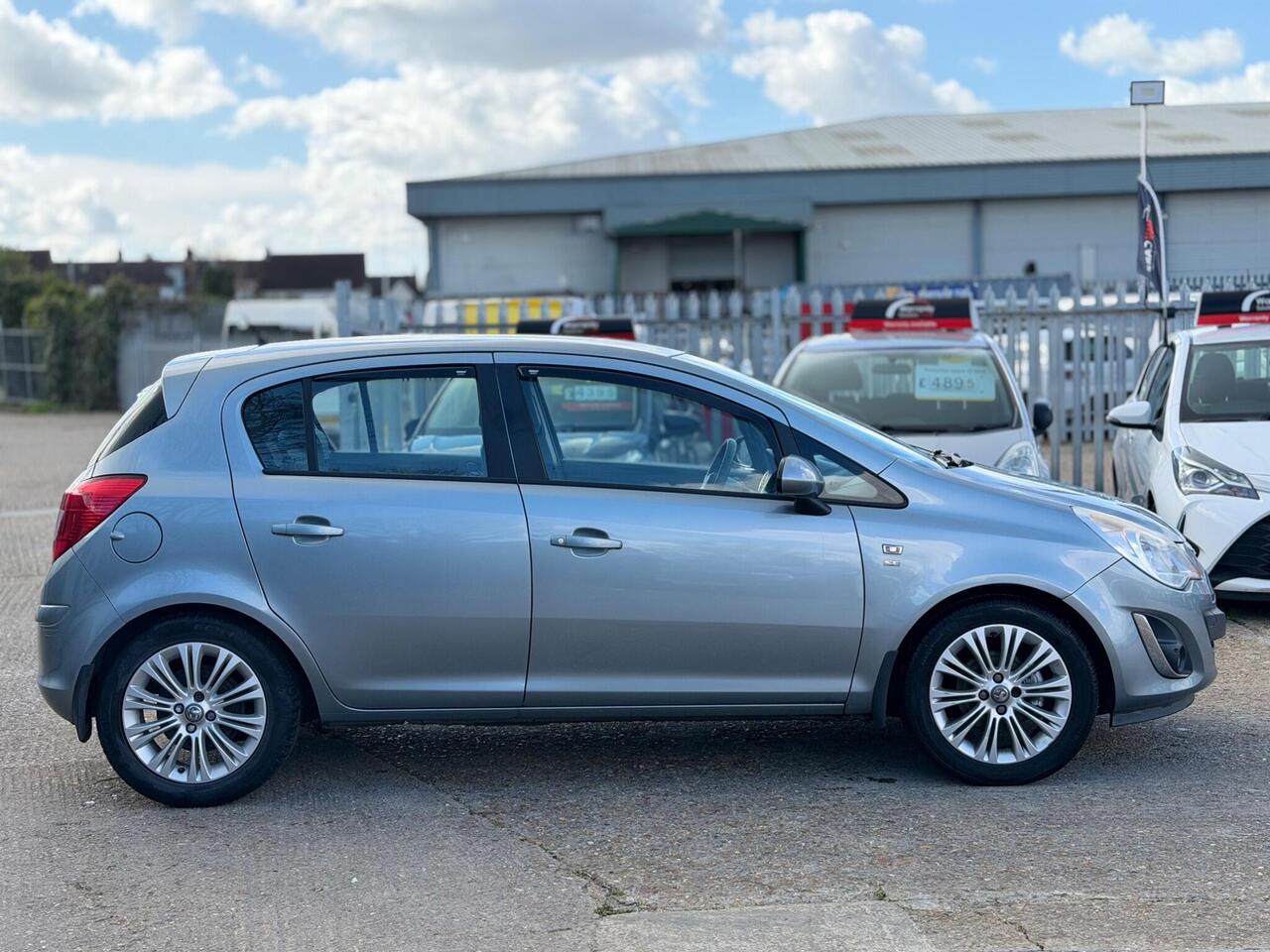 Used Vauxhall Corsa 2013 for sale - 77910142: Photo 9
