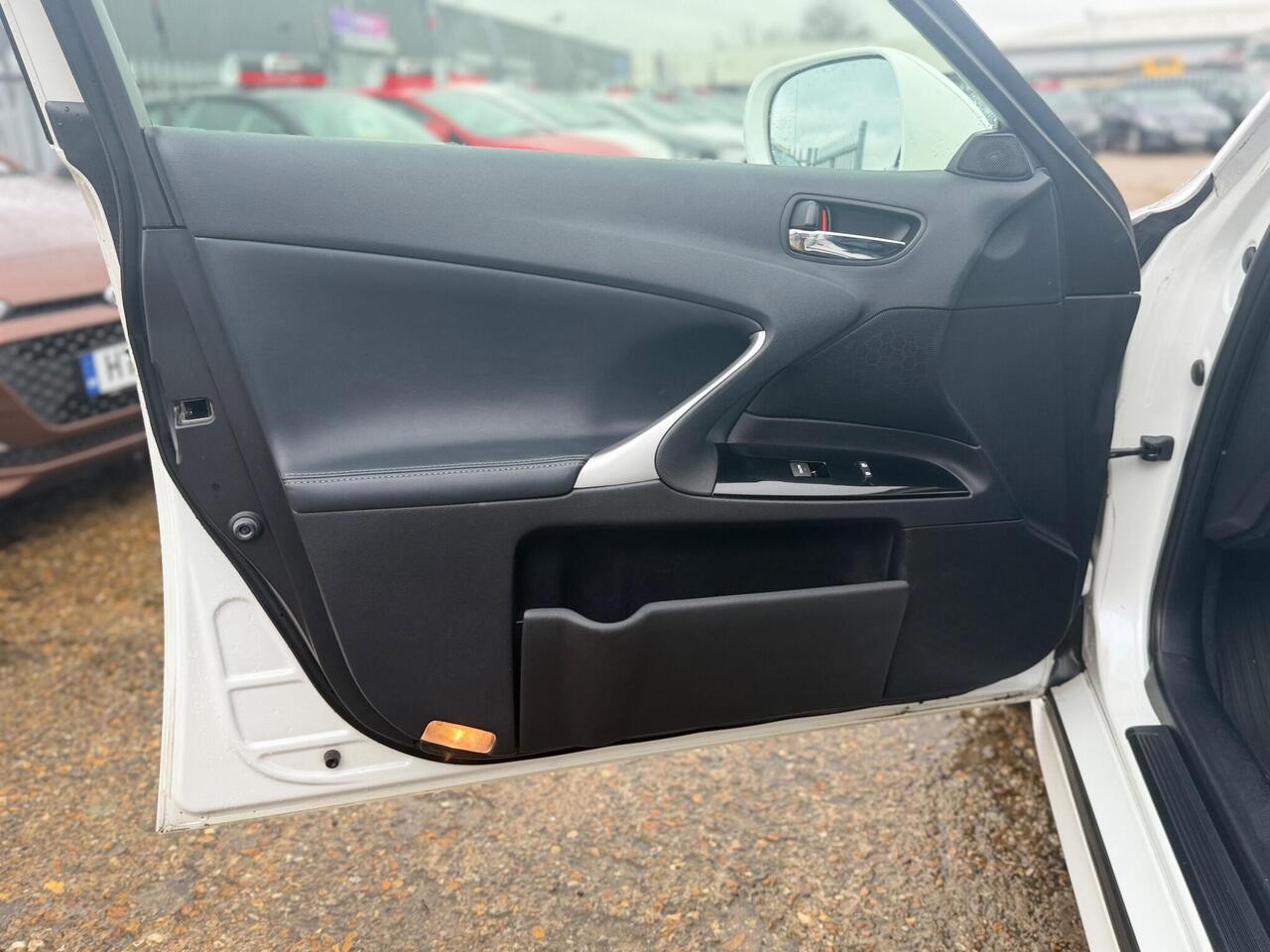 Used Lexus IS 2012 for sale - 77298410: Photo 45