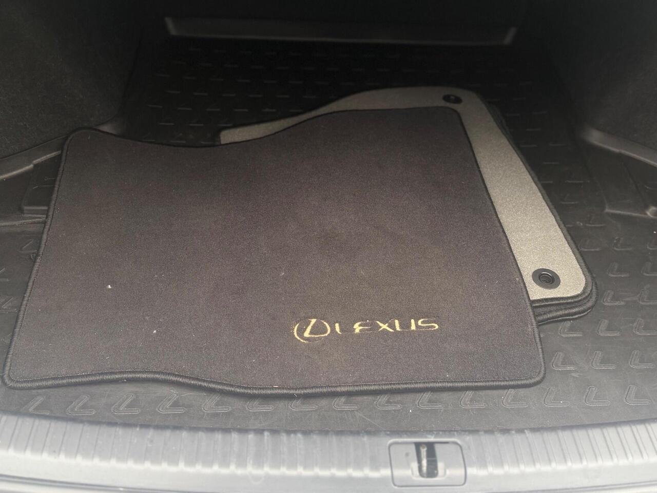 Used Lexus IS 2012 for sale - 77298410: Photo 63