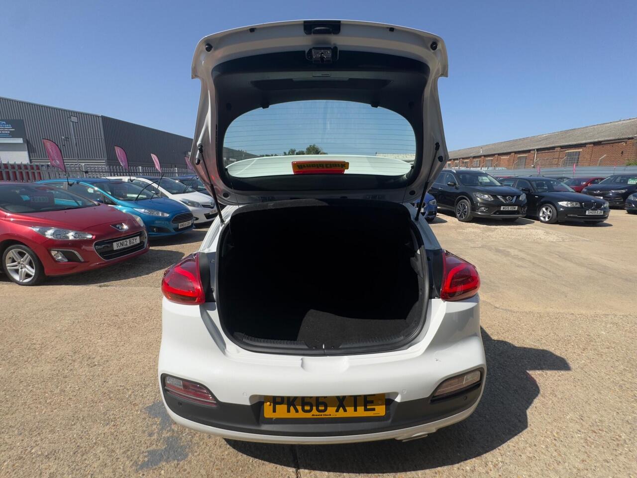 Used Kia Pro Ceed 2016 for sale - 76734424: Photo 71