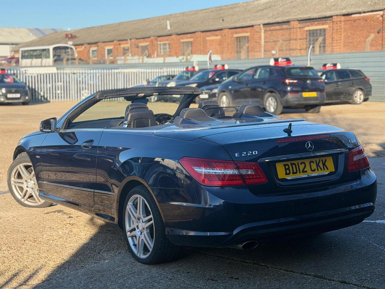 Used Mercedes-Benz E Class 2012 for sale - 77298413: Photo 14