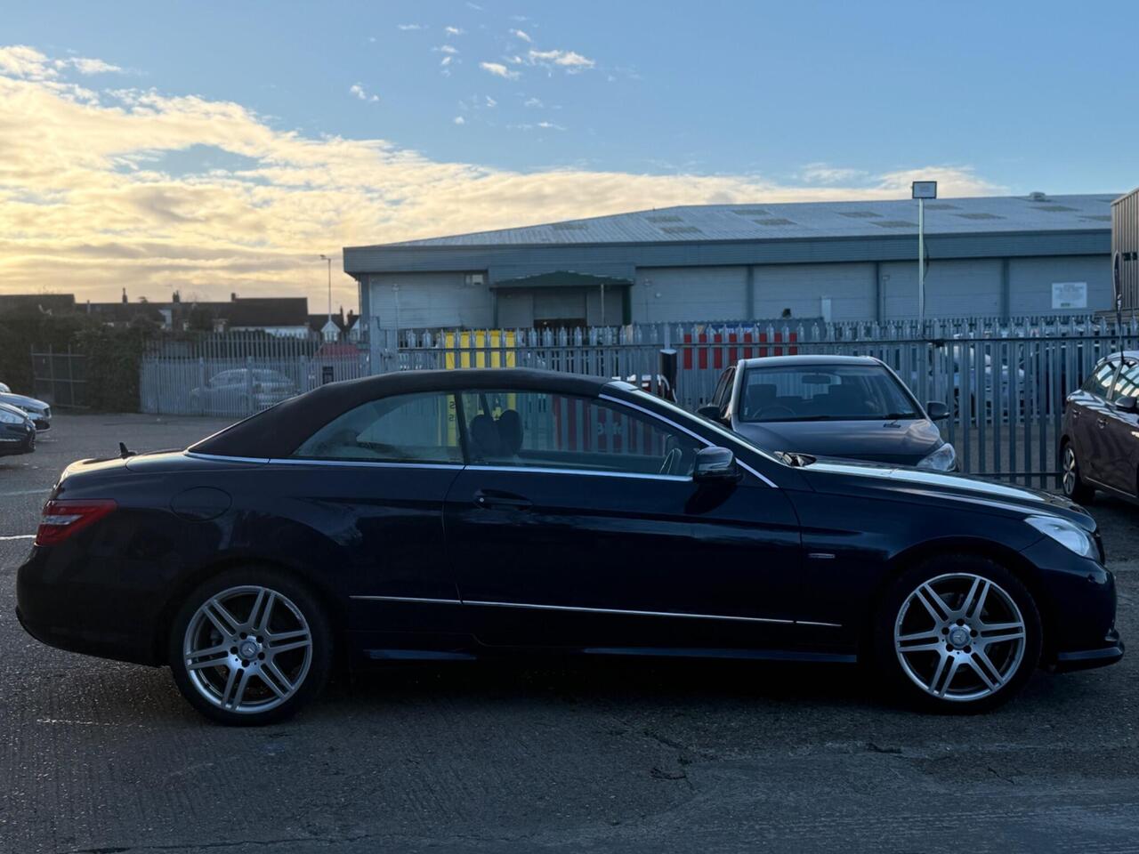 Used Mercedes-Benz E Class 2012 for sale - 77298413: Photo 18