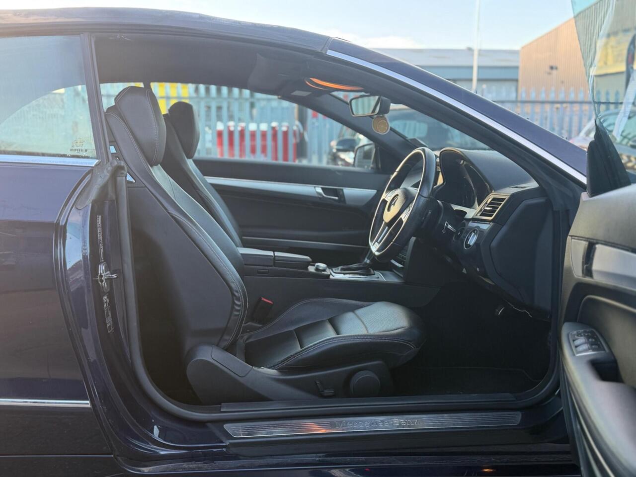 Used Mercedes-Benz E Class 2012 for sale - 77298413: Photo 27