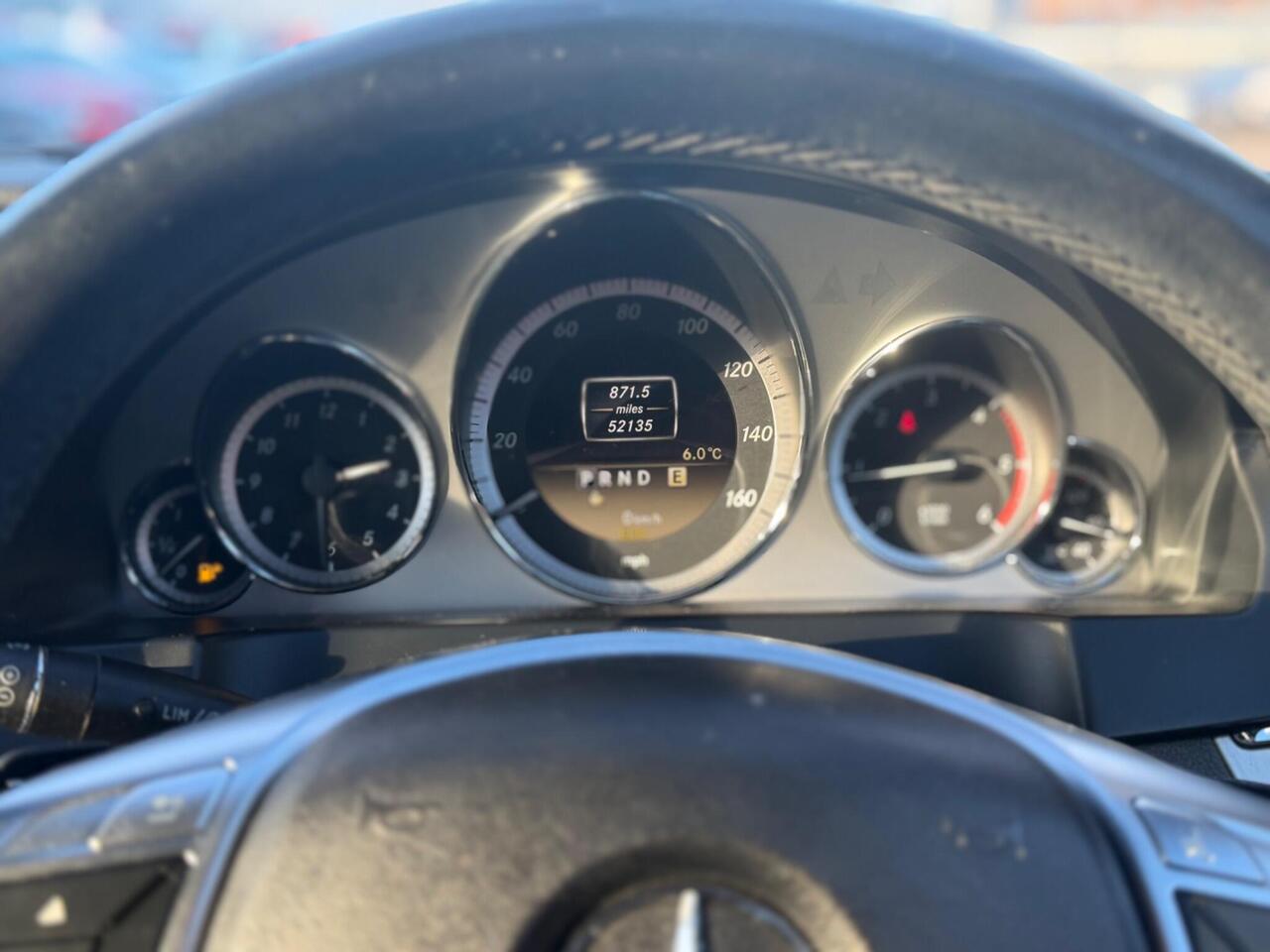 Used Mercedes-Benz E Class 2012 for sale - 77298413: Photo 44