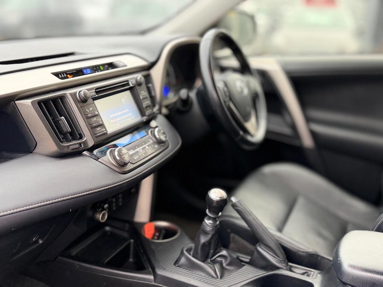 Used Toyota RAV4 2014 for sale - 77884273: Photo 15