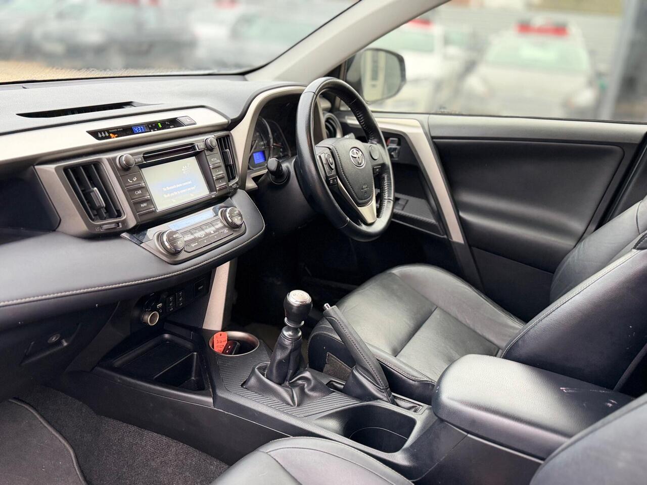 Used Toyota RAV4 2014 for sale - 77884273: Photo 17