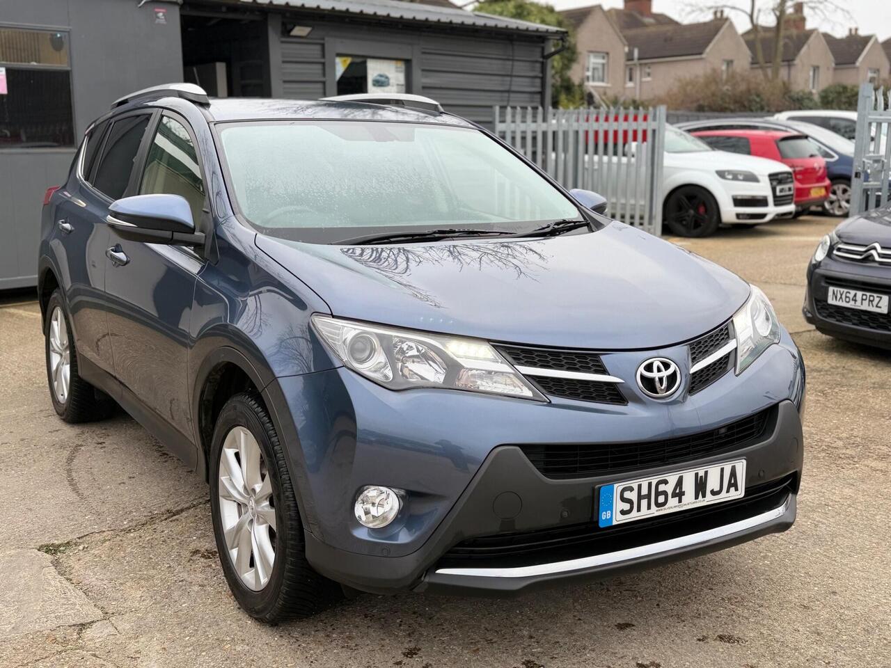 Used Toyota RAV4 2014 for sale - 77884273: Photo 2