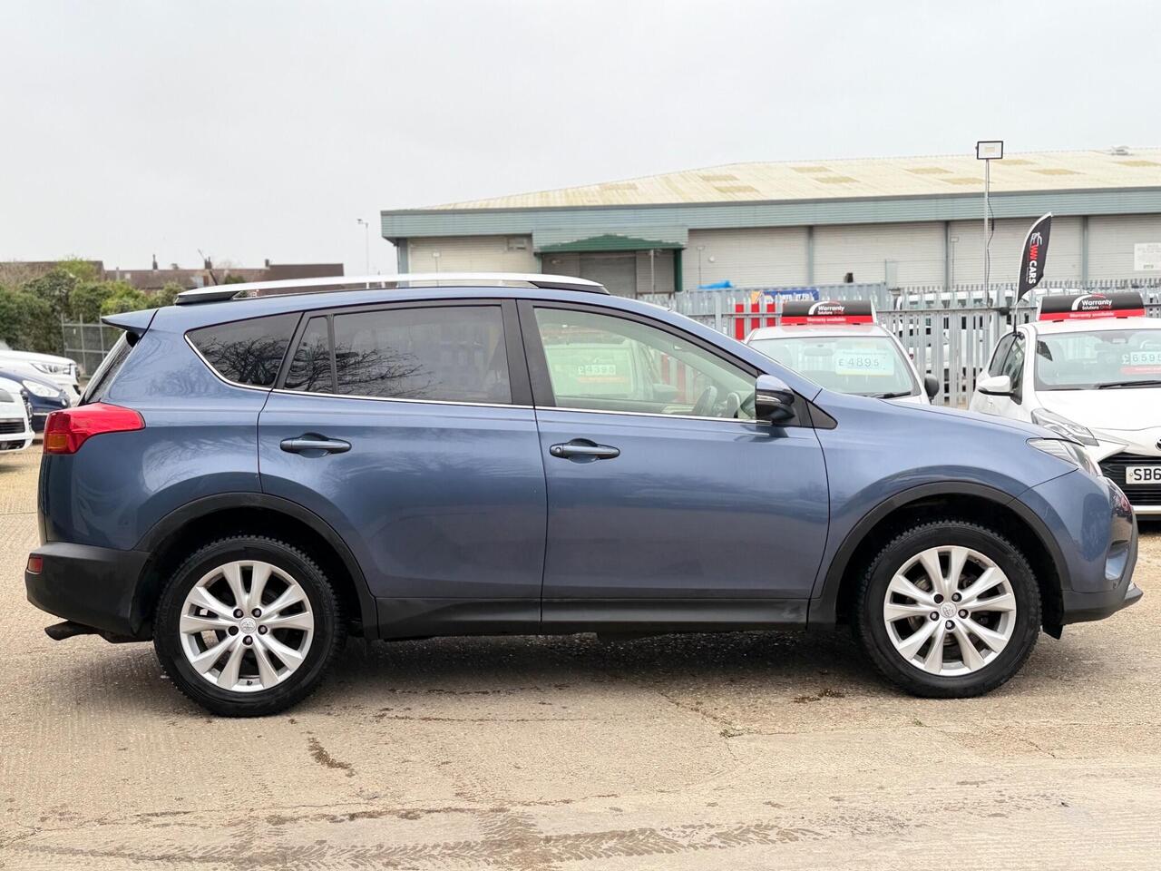 Used Toyota RAV4 2014 for sale - 77884273: Photo 9