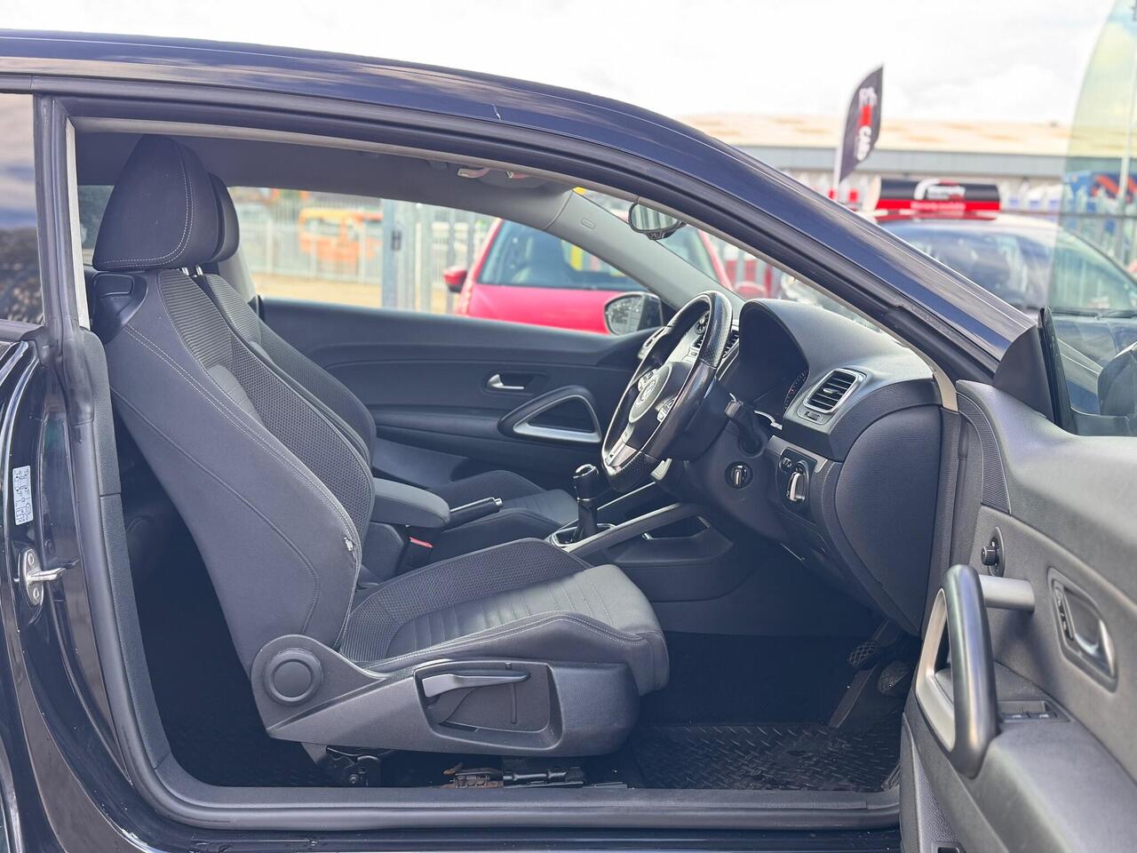 Used Volkswagen Scirocco 2013 for sale - 76734408: Photo 24