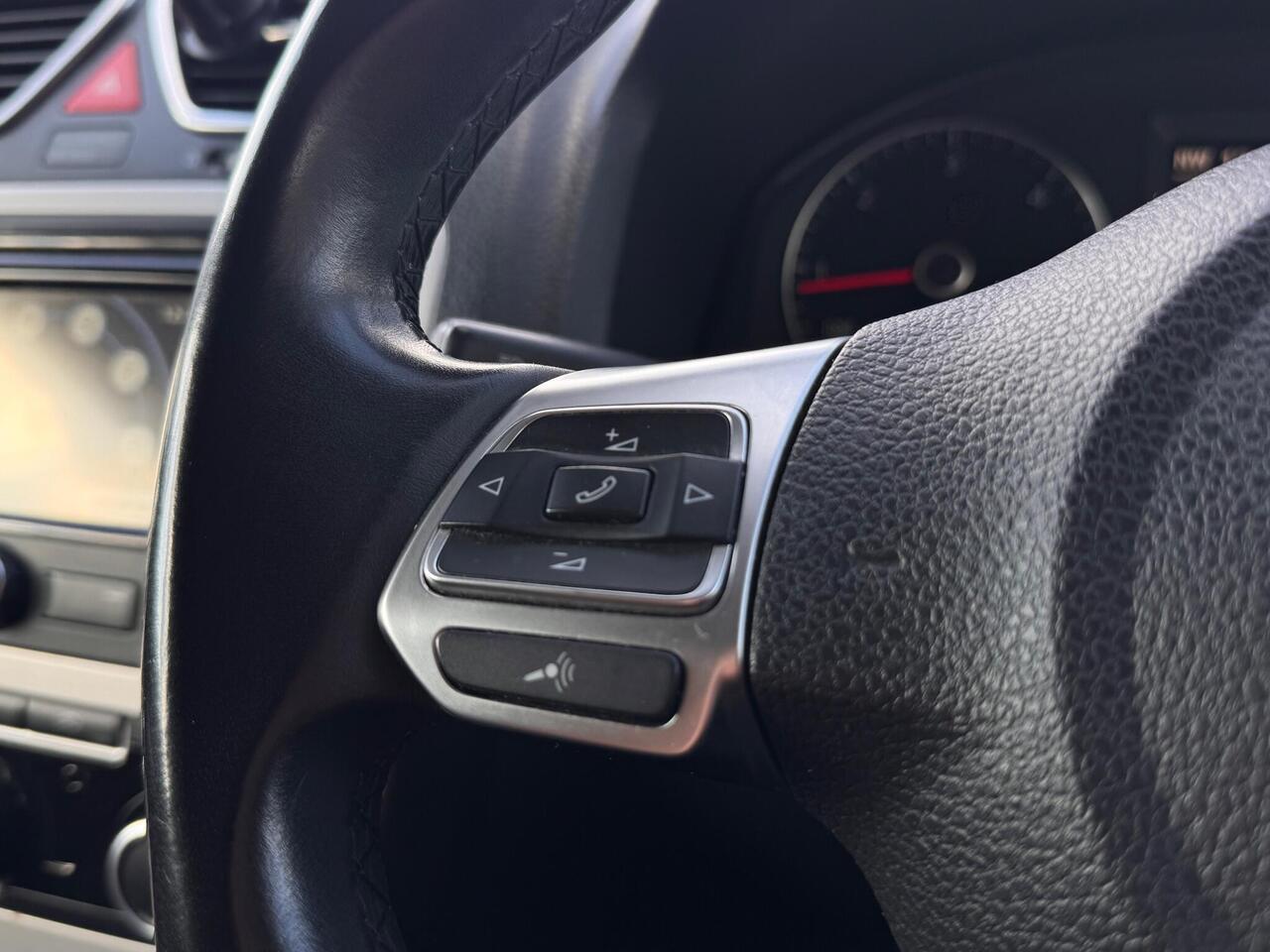 Used Volkswagen Scirocco 2013 for sale - 76734408: Photo 31