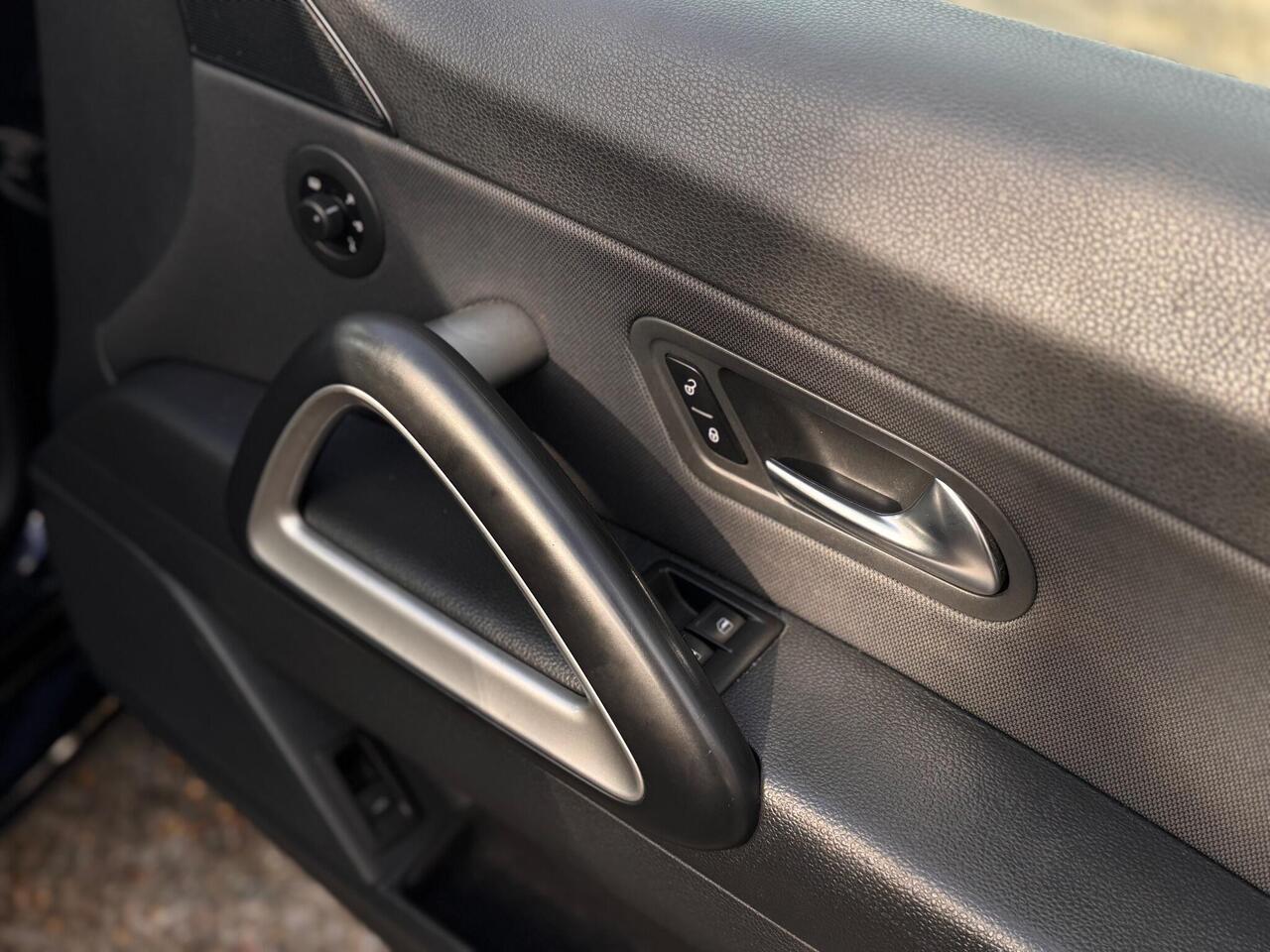 Used Volkswagen Scirocco 2013 for sale - 76734408: Photo 33