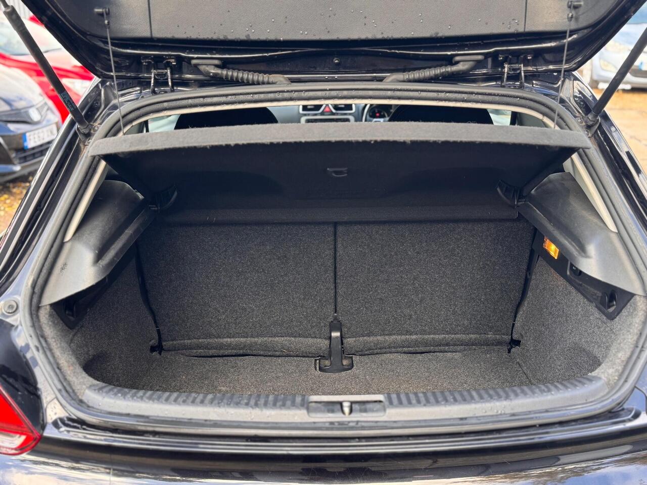 Used Volkswagen Scirocco 2013 for sale - 76734408: Photo 42