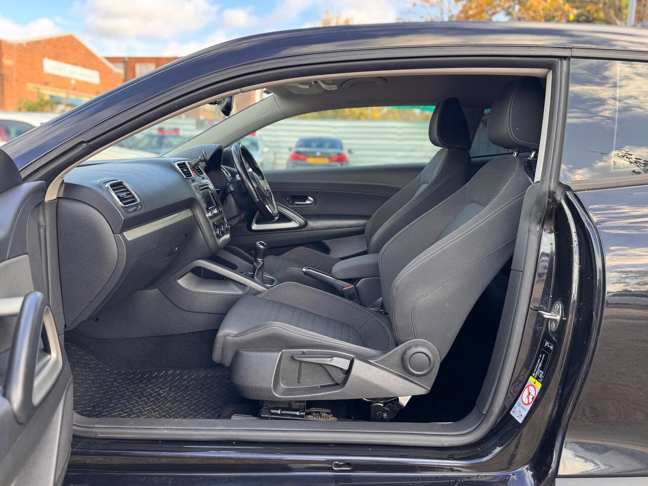 Used Volkswagen Scirocco 2013 for sale - 76734408: Photo 48