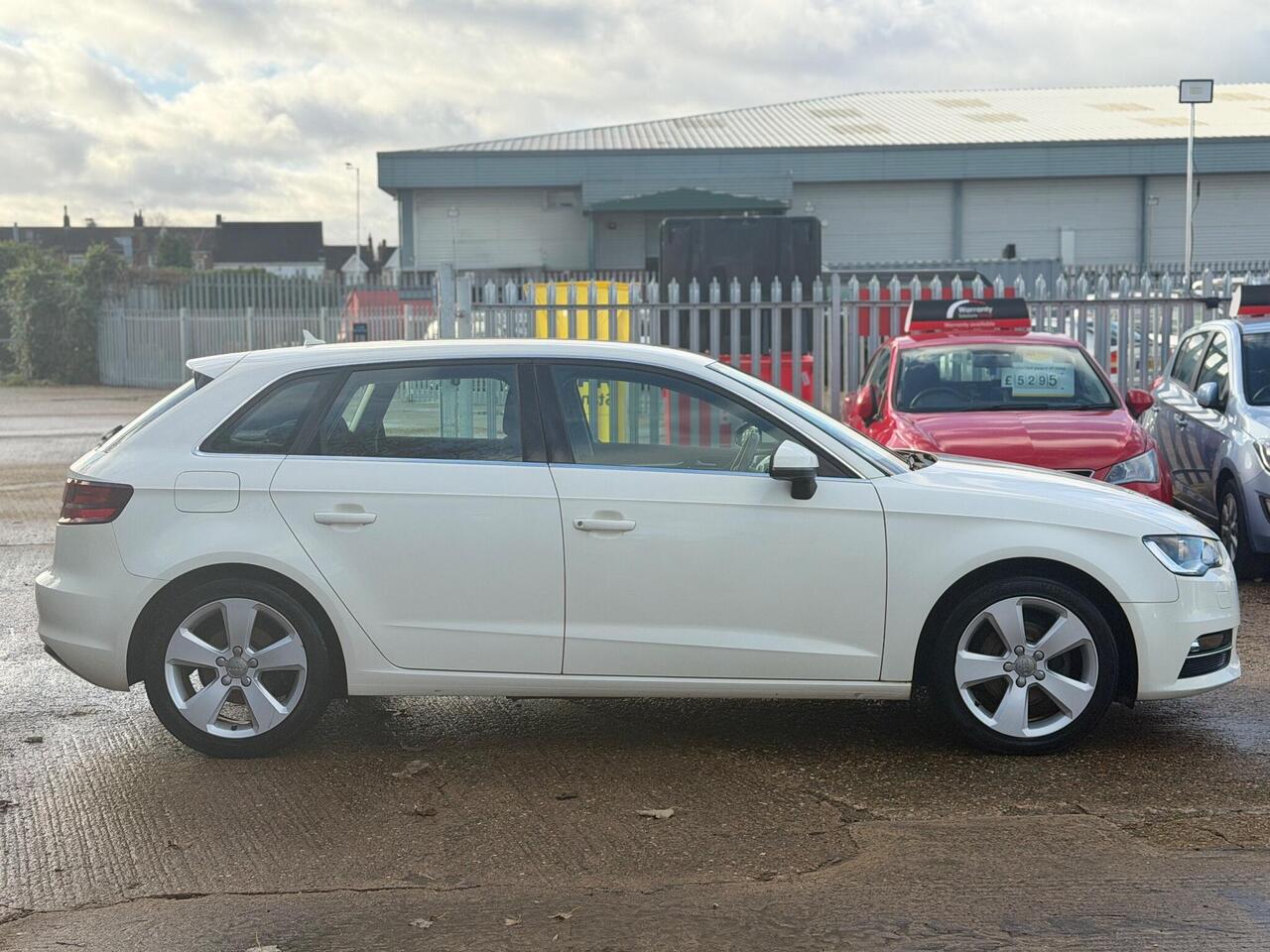 Used Audi A3 2014 for sale - 76734407: Photo 11