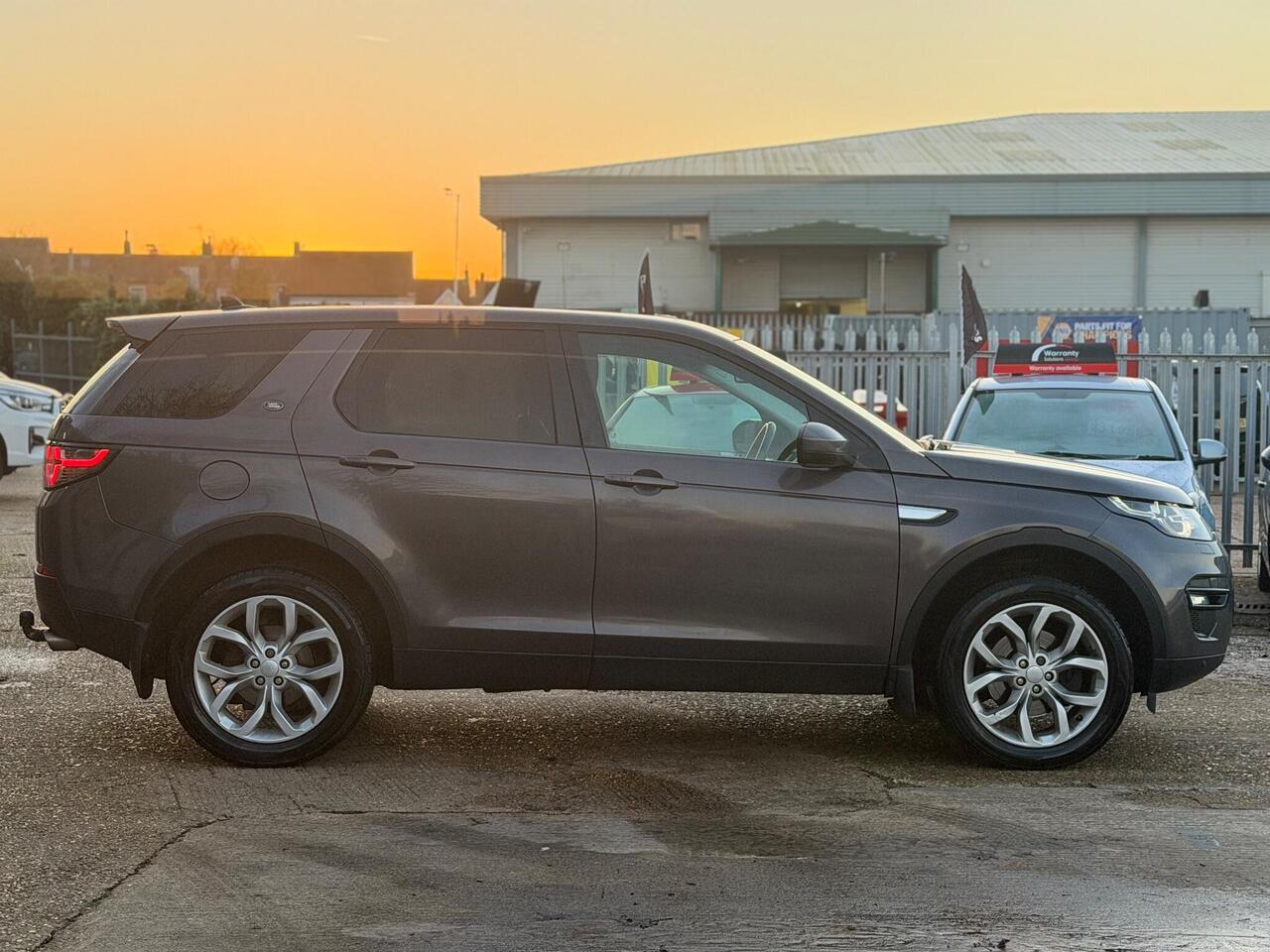 Used Land Rover Discovery Sport 2016 for sale - 77298418: Photo 10