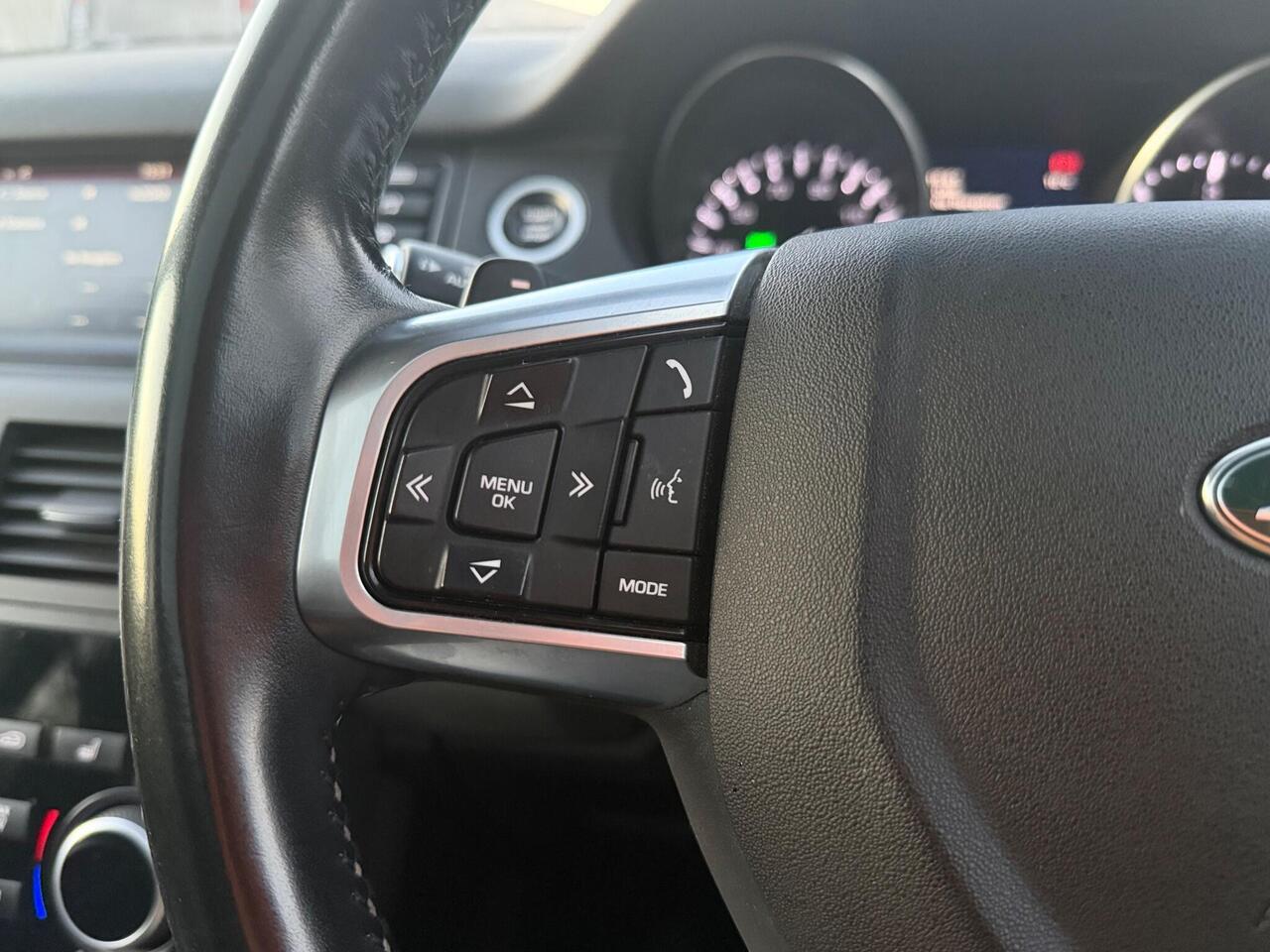 Used Land Rover Discovery Sport 2016 for sale - 77298418: Photo 29