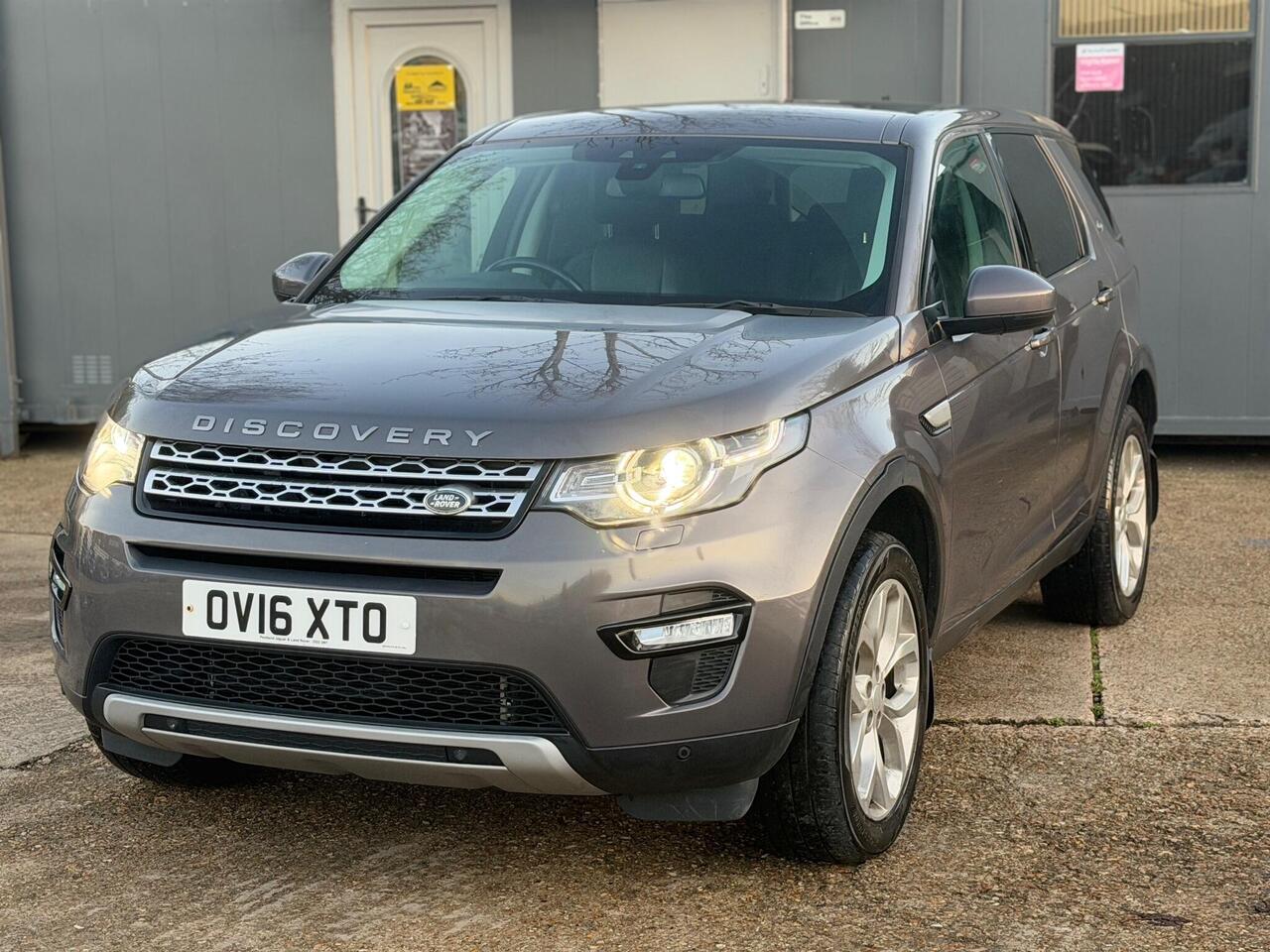 Used Land Rover Discovery Sport 2016 for sale - 77298418: Photo 3