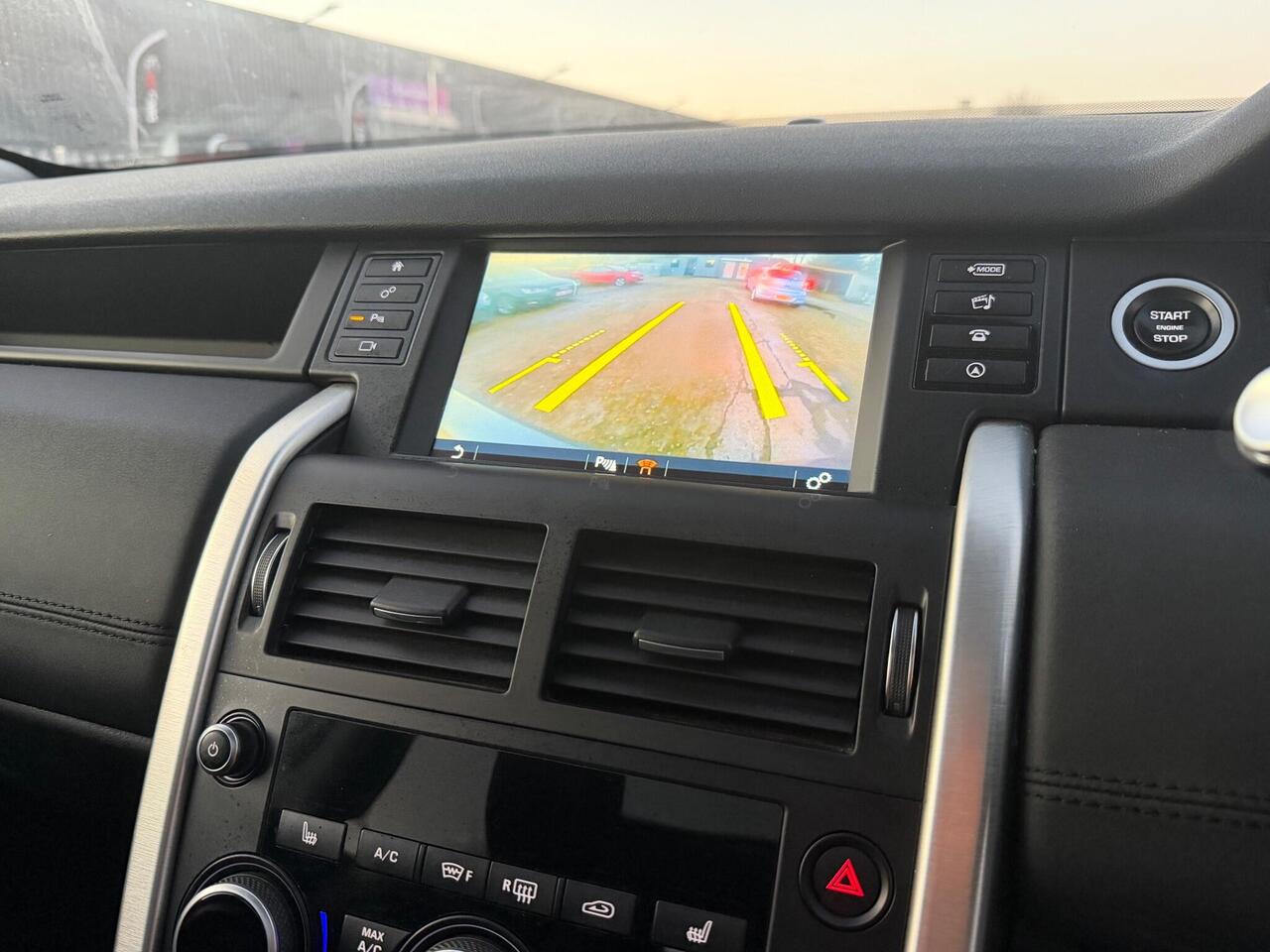 Used Land Rover Discovery Sport 2016 for sale - 77298418: Photo 41