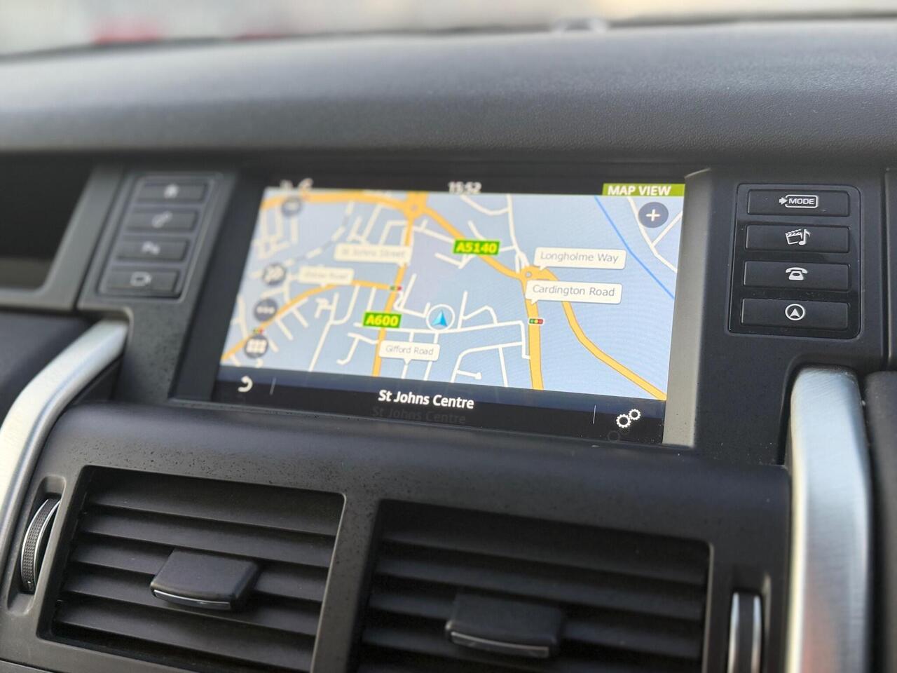 Used Land Rover Discovery Sport 2016 for sale - 77298418: Photo 43